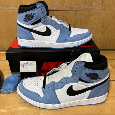 Nike Air Jordan 1 High OG "University Blue"