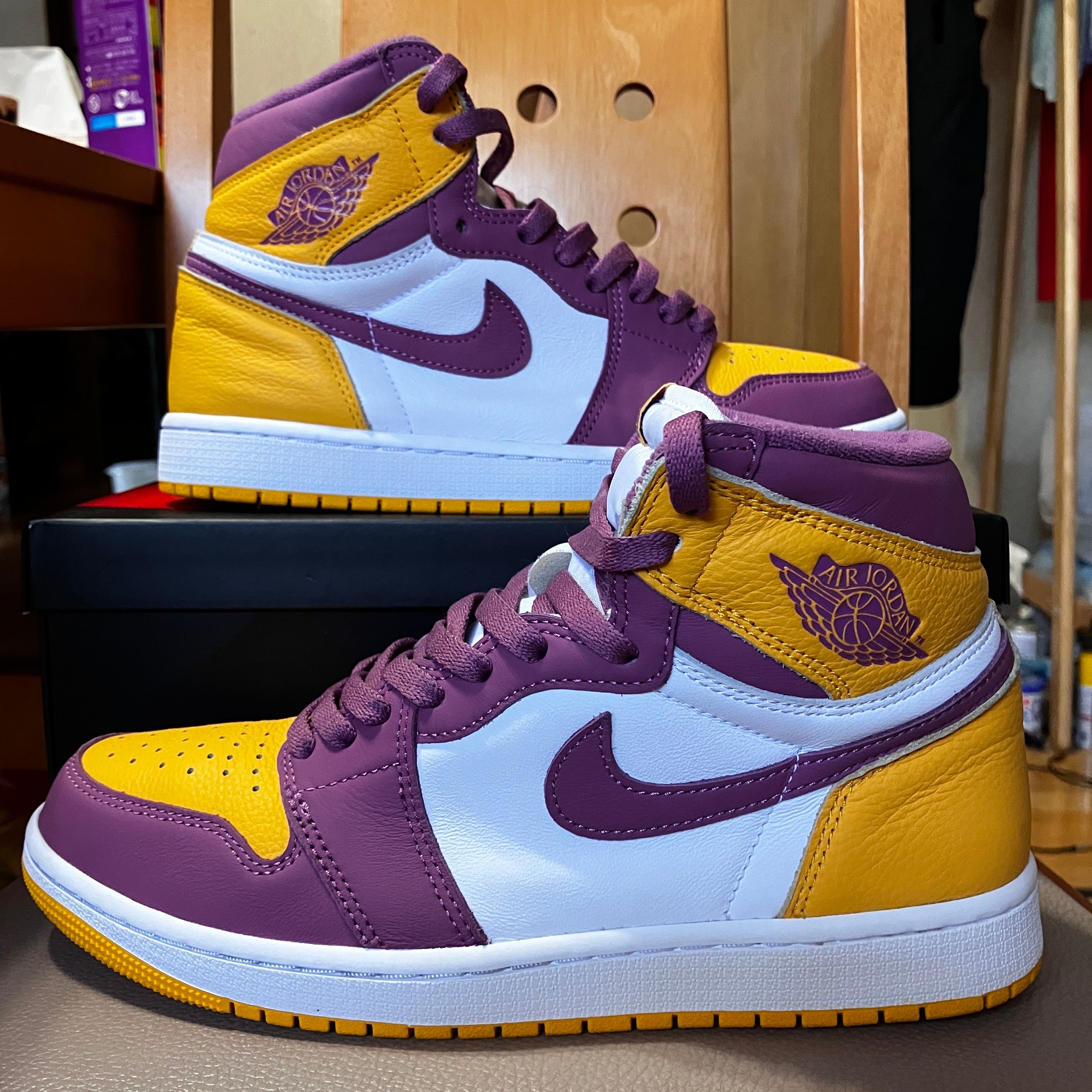 Nike Air Jordan 1 High OG 