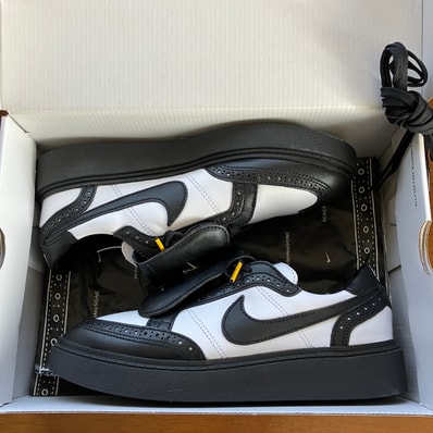 PEACEMINUSONE × Nike Kwondo 1 "Black and White" / G-DRAGON