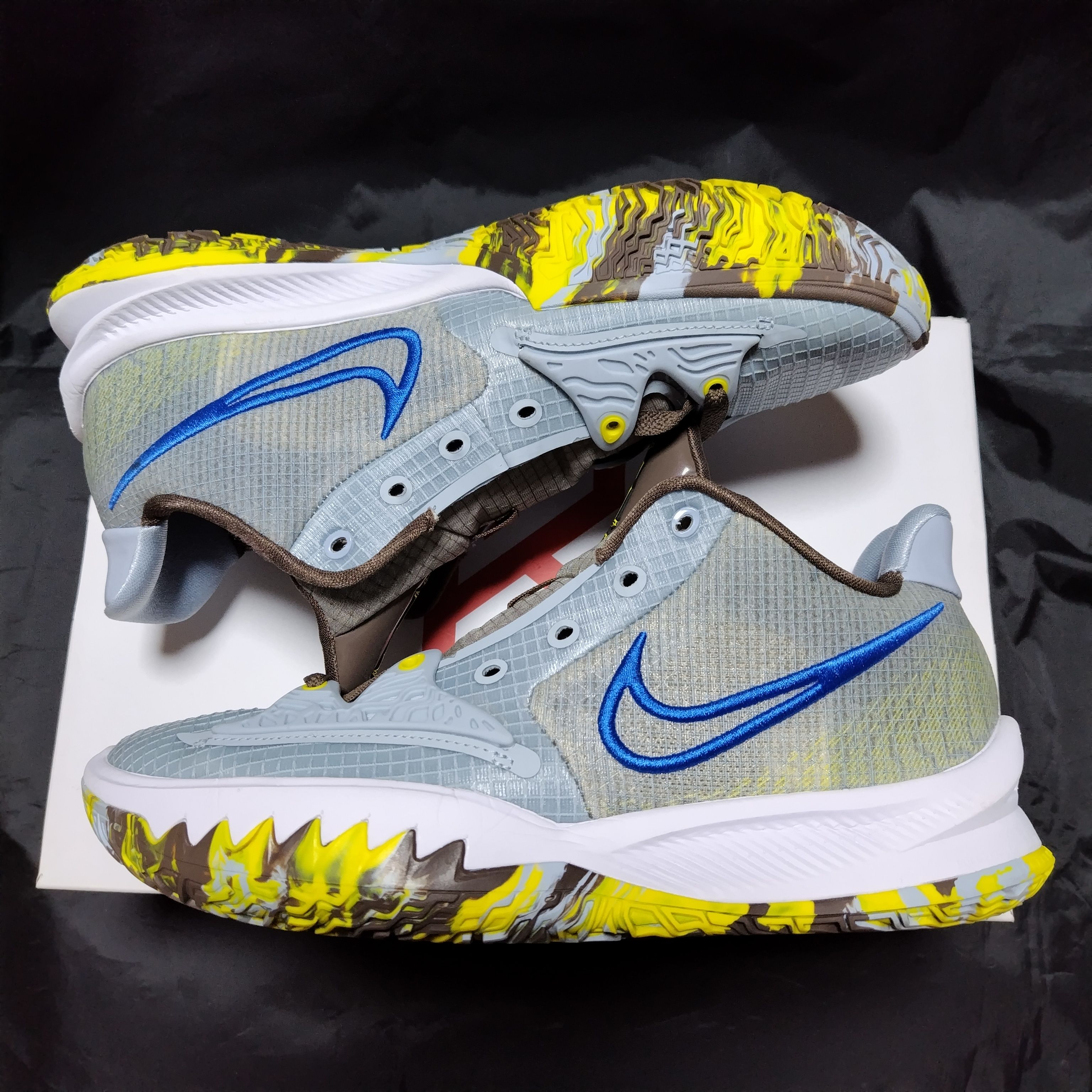 Nike Kyrie Low 4 "Light Armory Blue/Black"