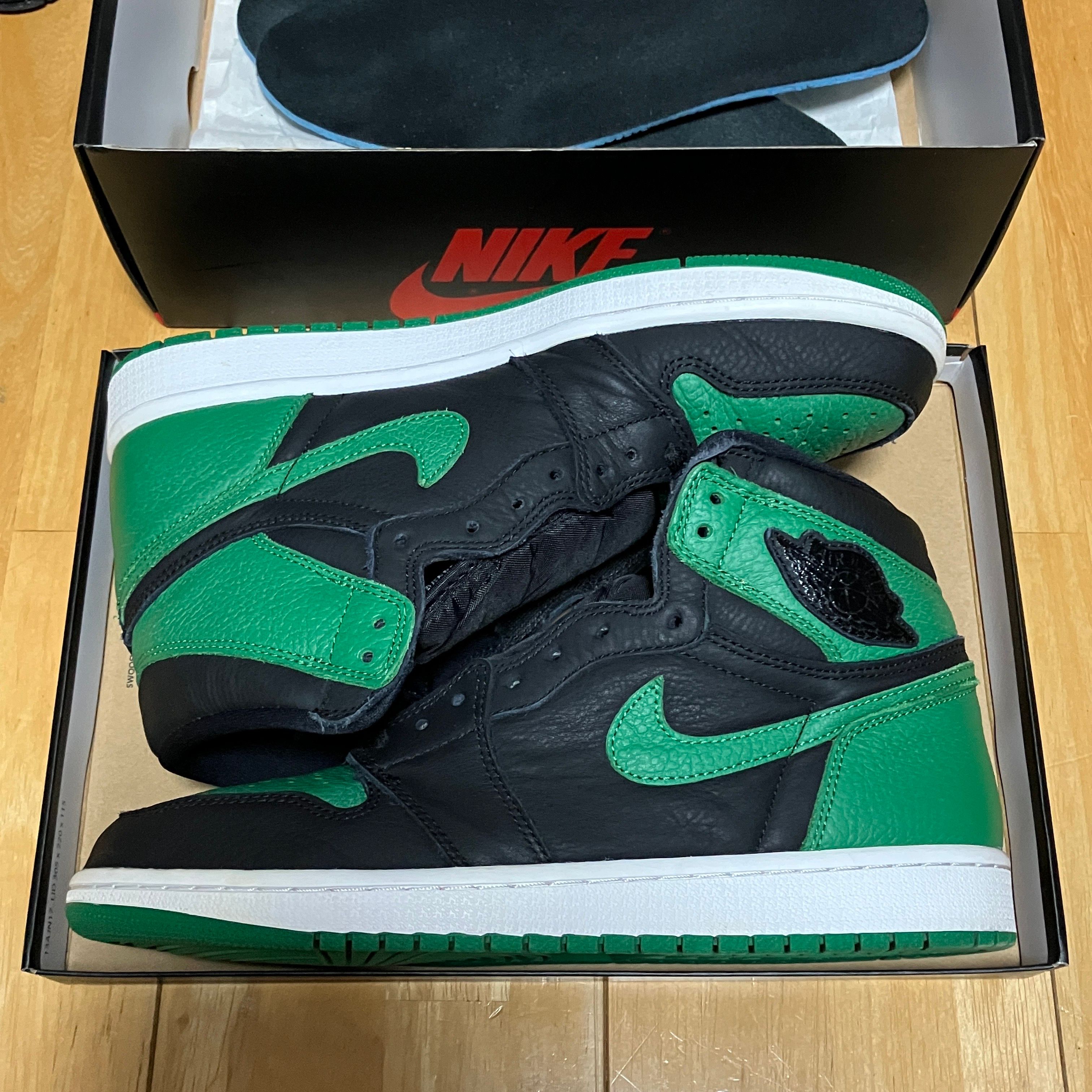 Nike Air Jordan 1 Retro High OG "Black/Pine Green" (2020)