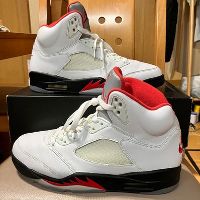 Retro 5 2025 white and red