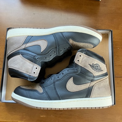 Nike Air Jordan 1 Retro High OG "Palomino"