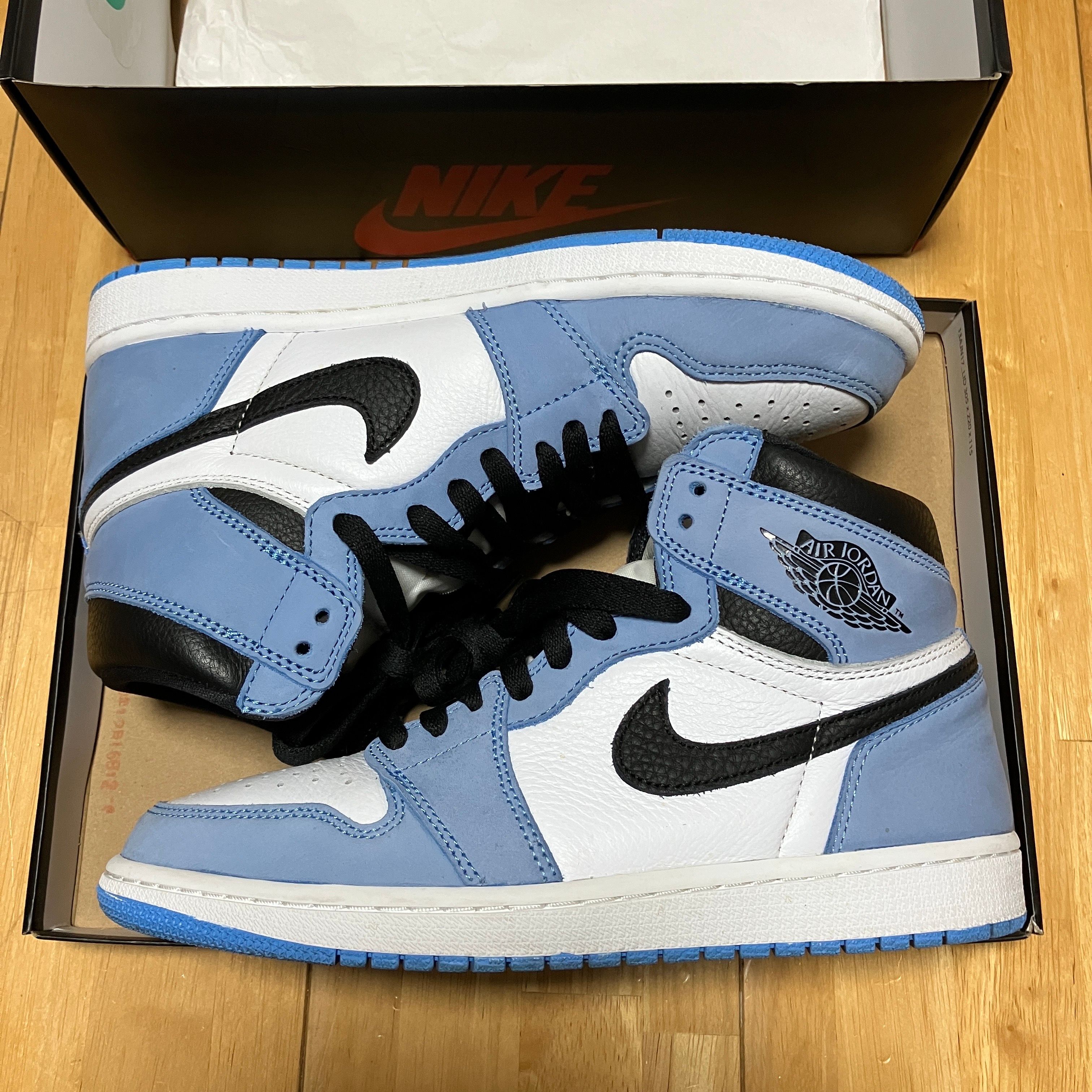 Nike Air Jordan 1 High OG "University Blue"