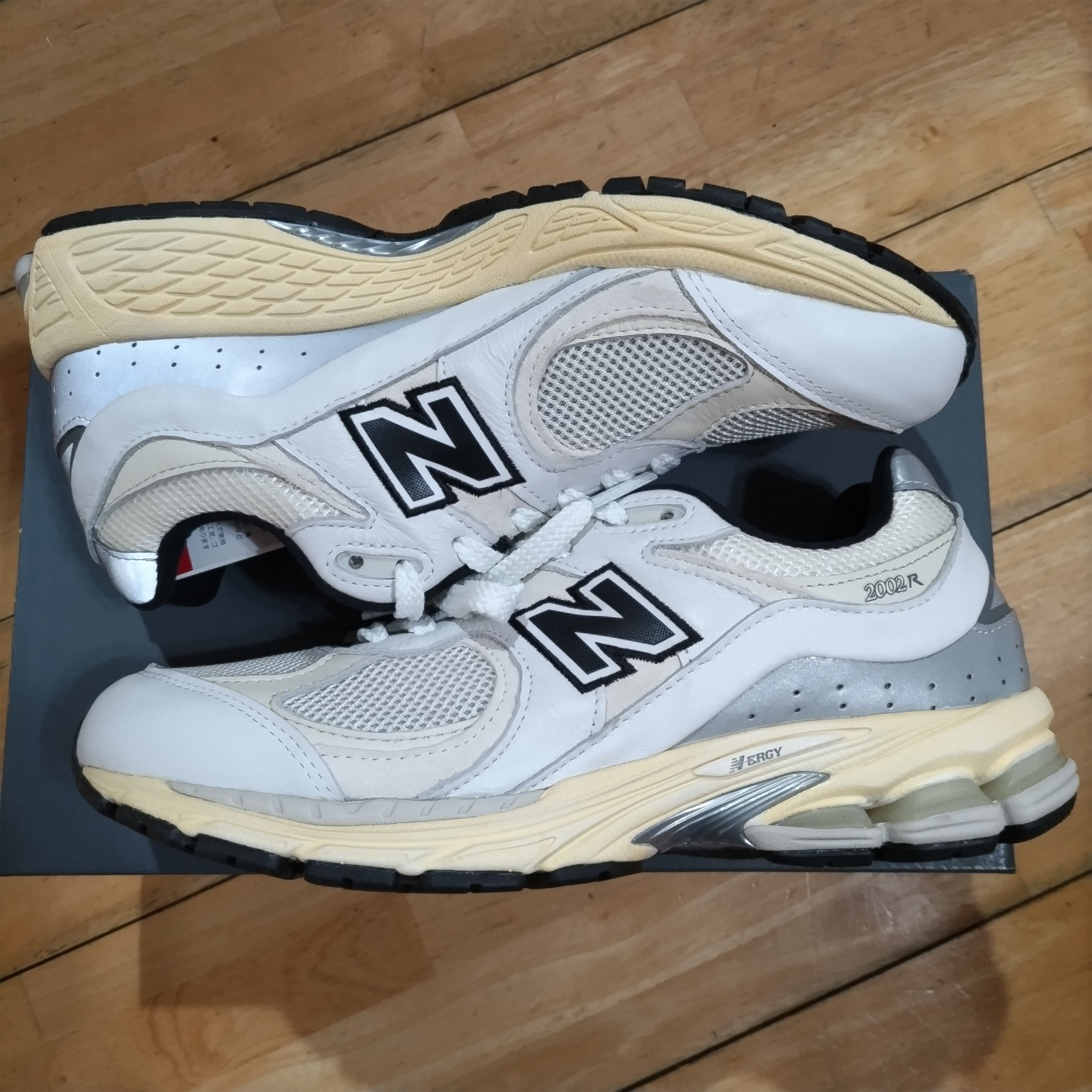 thisisneverthat × New Balance 2002R "WHITE"