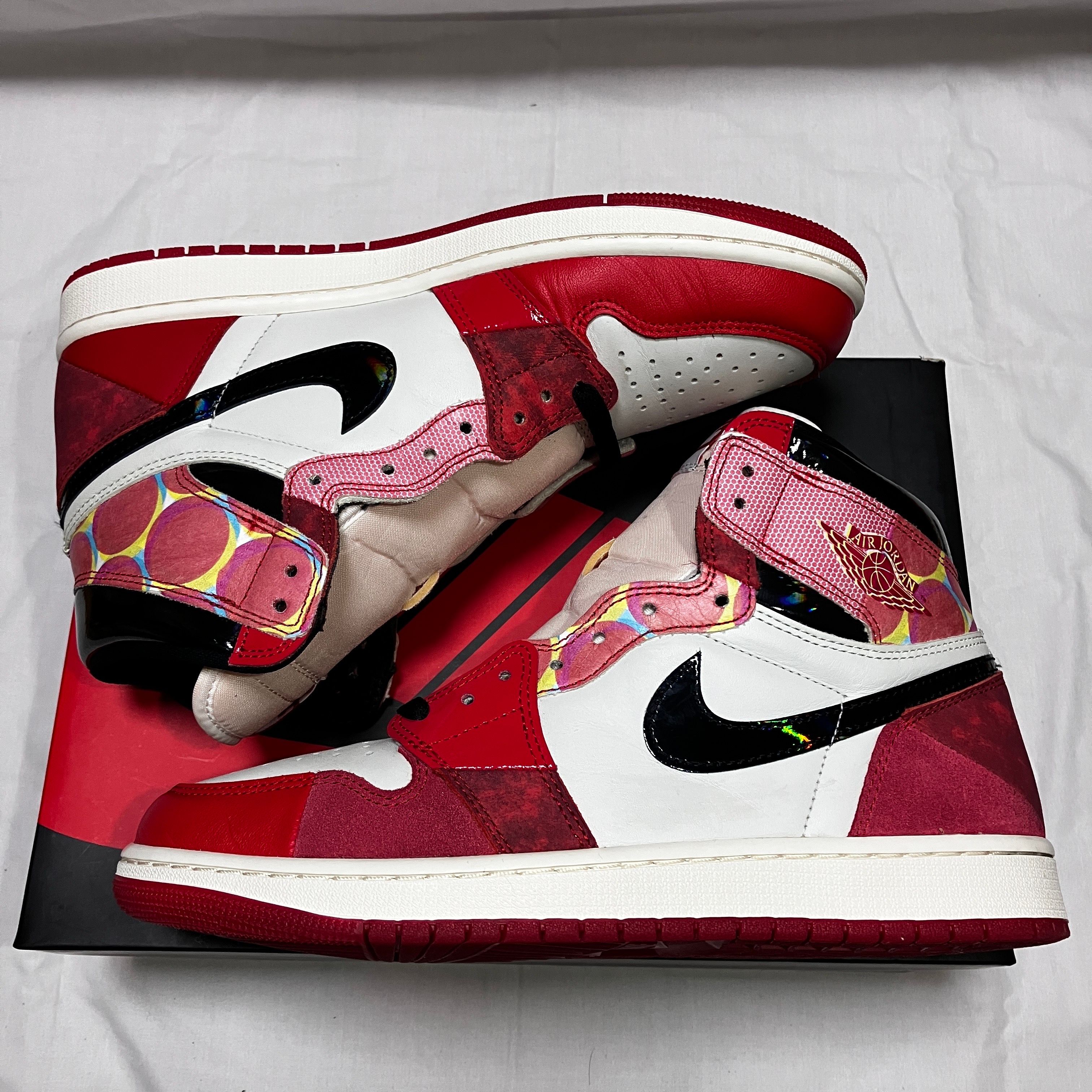 Spider-Man × Nike Air Jordan 1 Retro High OG SP "Spider-Man: Across the Spider-Verse/University Red"