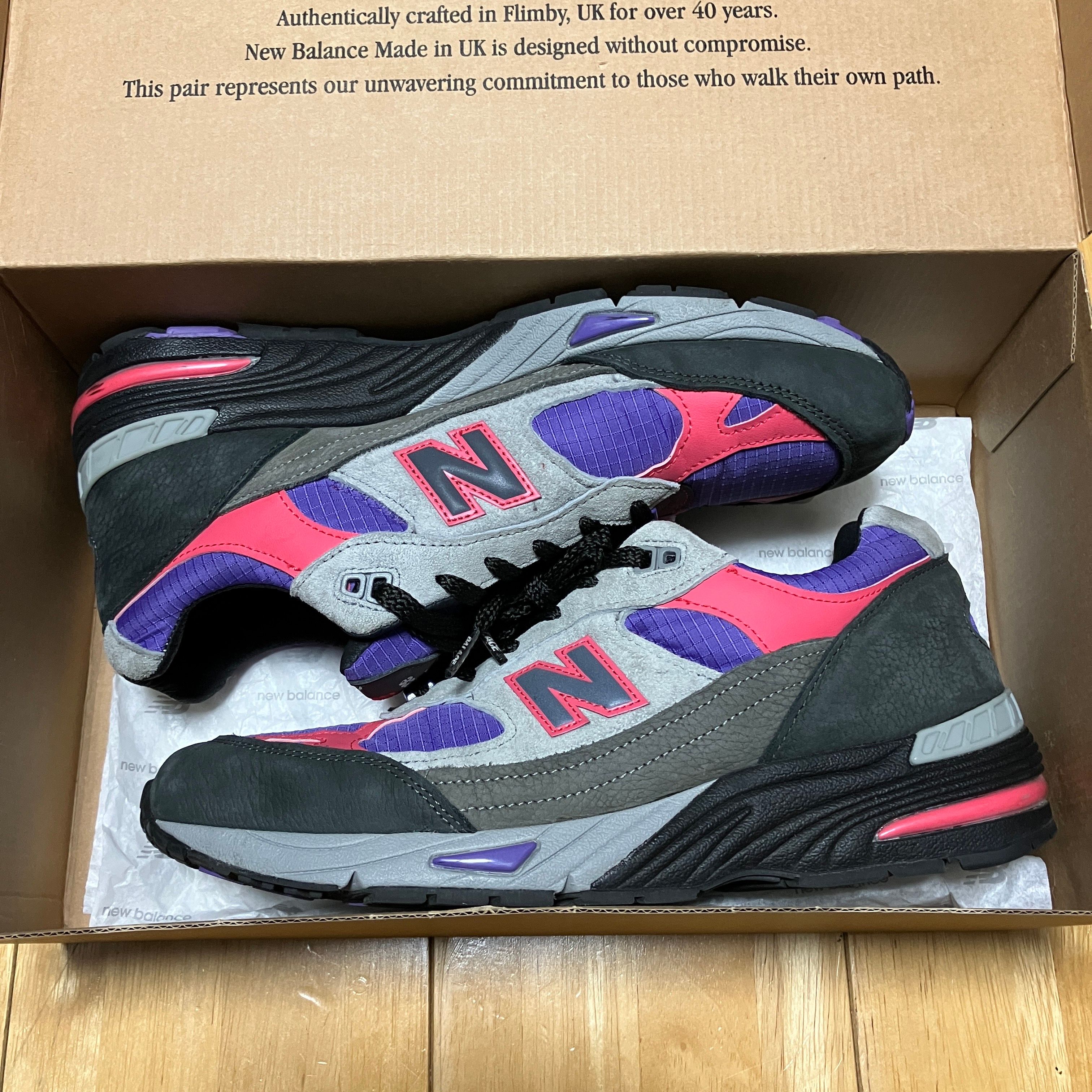 Palace × New Balance 991 "Black/Purple"