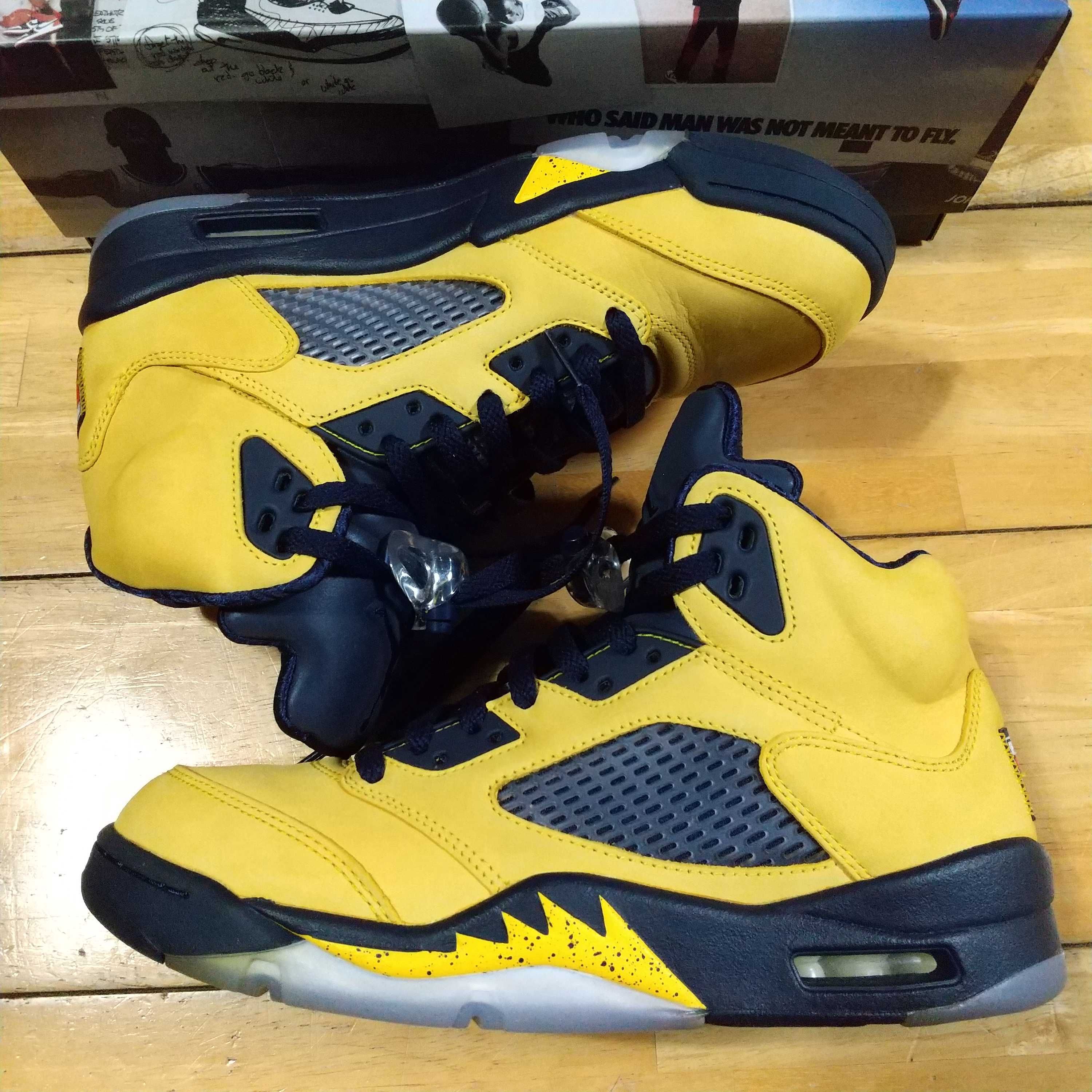 NIKE AIR JORDAN 5 "MICHIGAN"