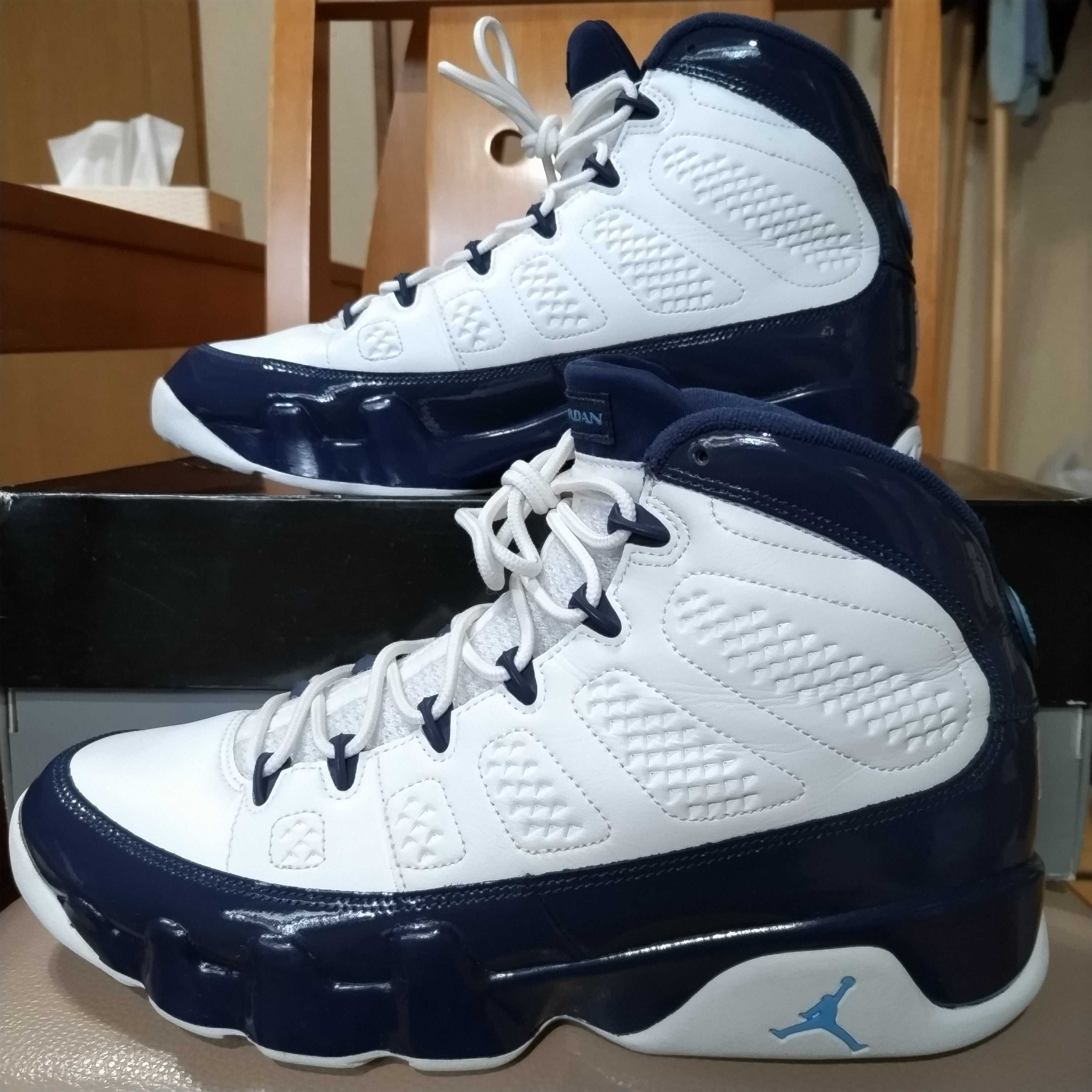 NIKE AIR JORDAN 9 UNIVERSITY BLUE