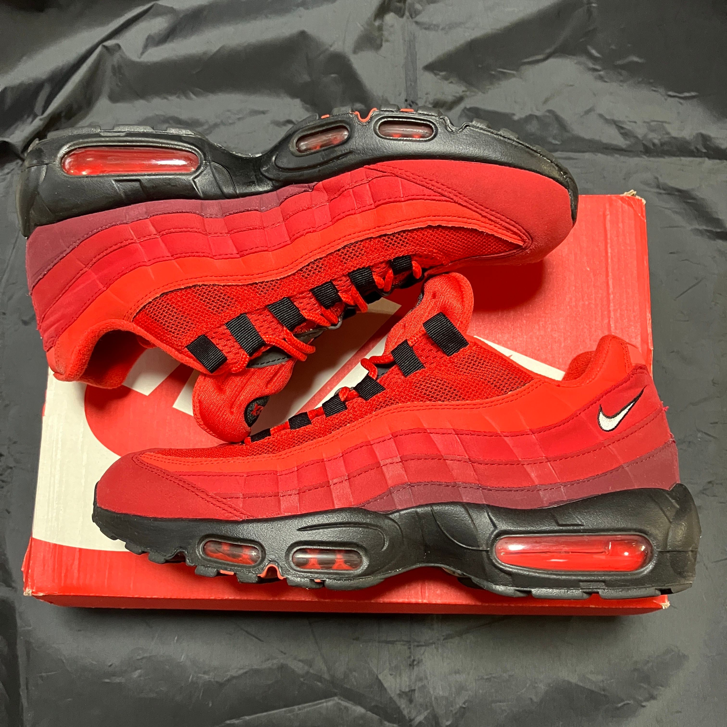 Nike Air Max 95 OG "Habanero Red"