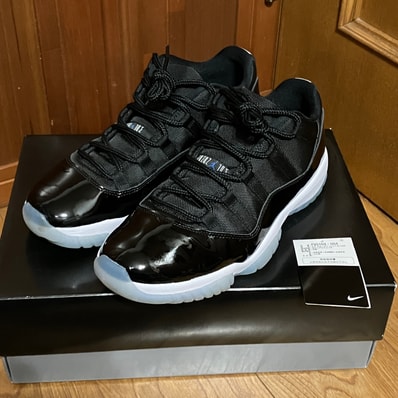 Nike Air Jordan 11 Retro Low "Black and Varsity Royal/Space Jam"