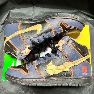 Gundam Unicorn × Nike SB Dunk High PRO QS "Banshee"