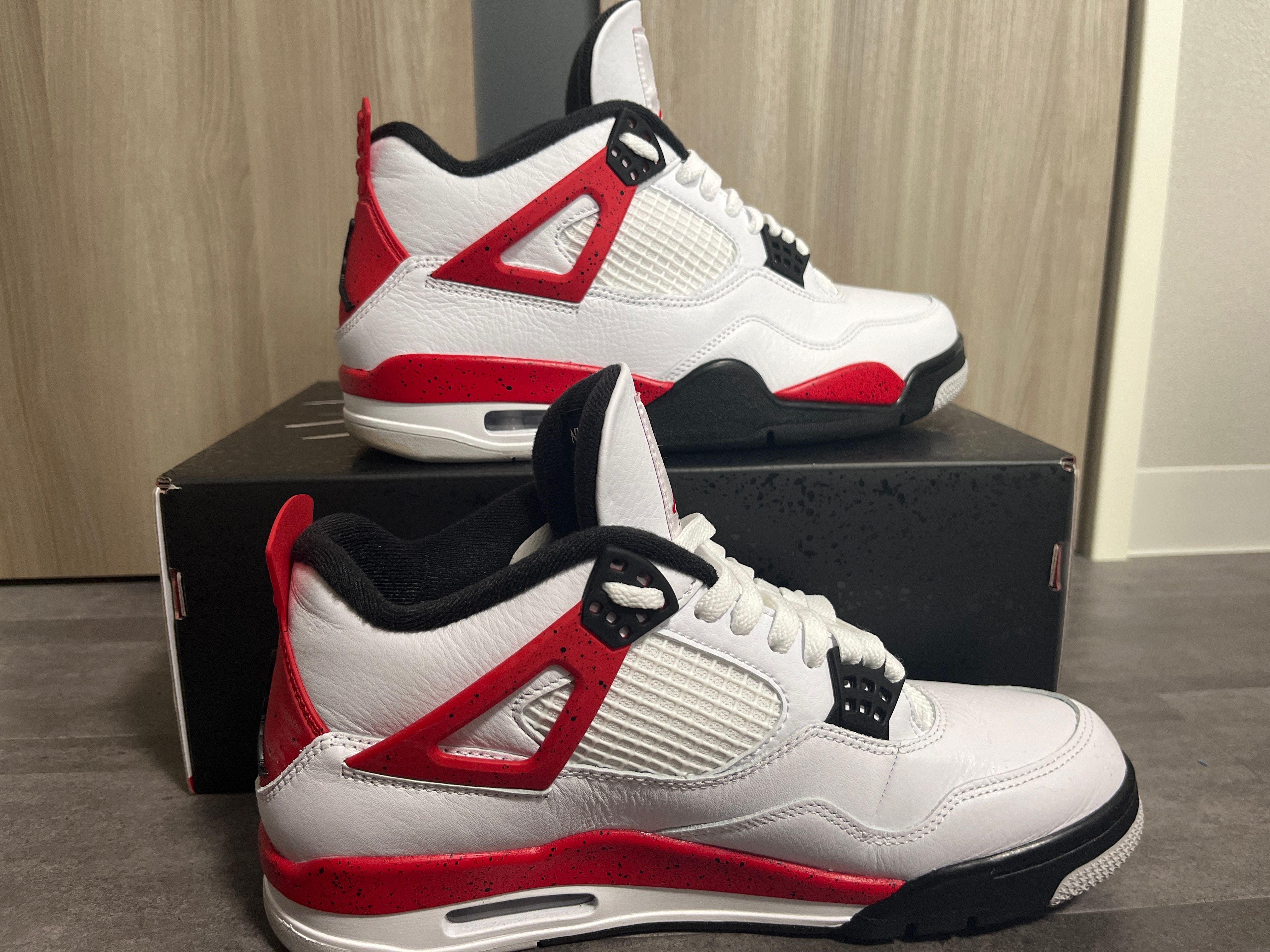 Nike Air Jordan 4 Retro "Red Cement"