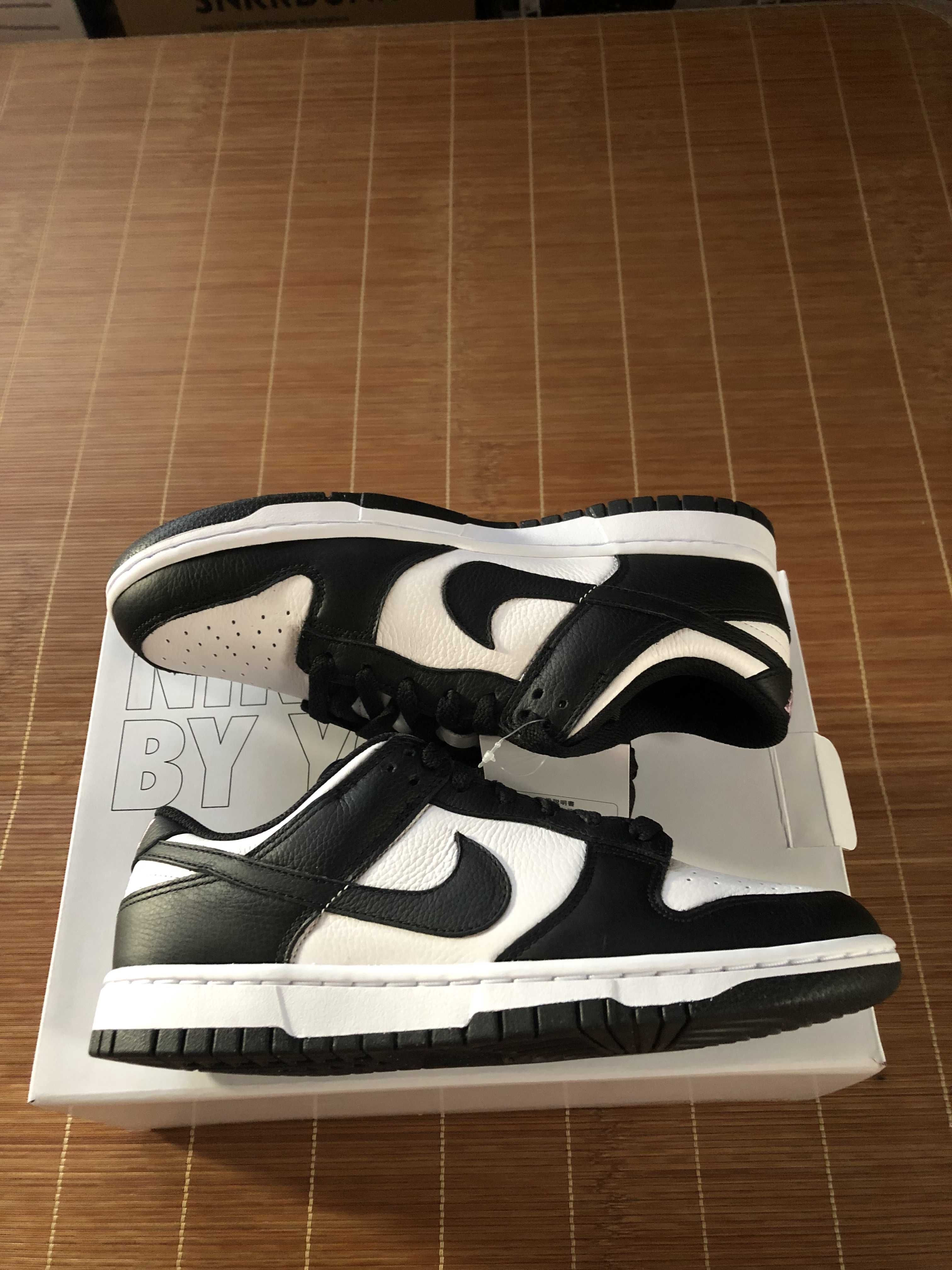 Nike Dunk Low Retro "Panda/White/Black"