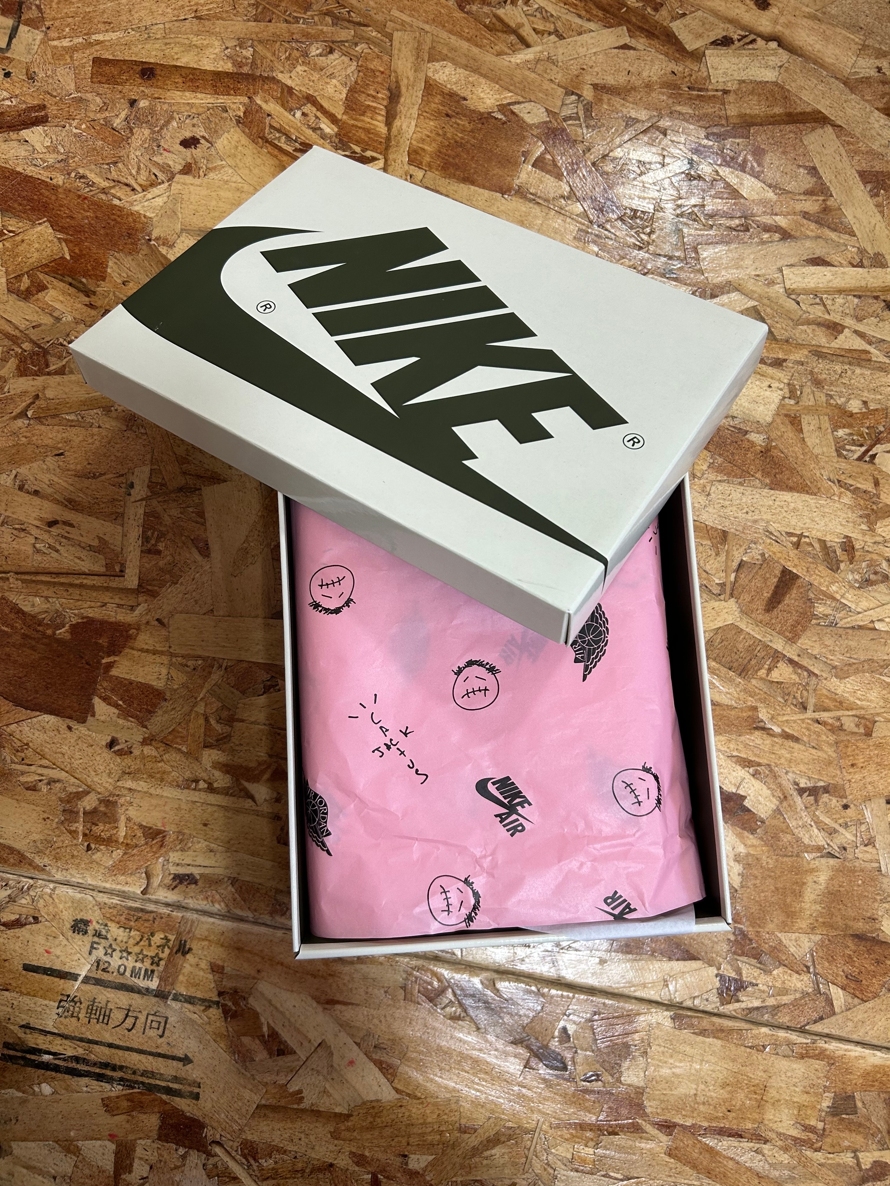 Travis Scott × Nike Women's Air Jordan 1 Low OG "Medium Olive"