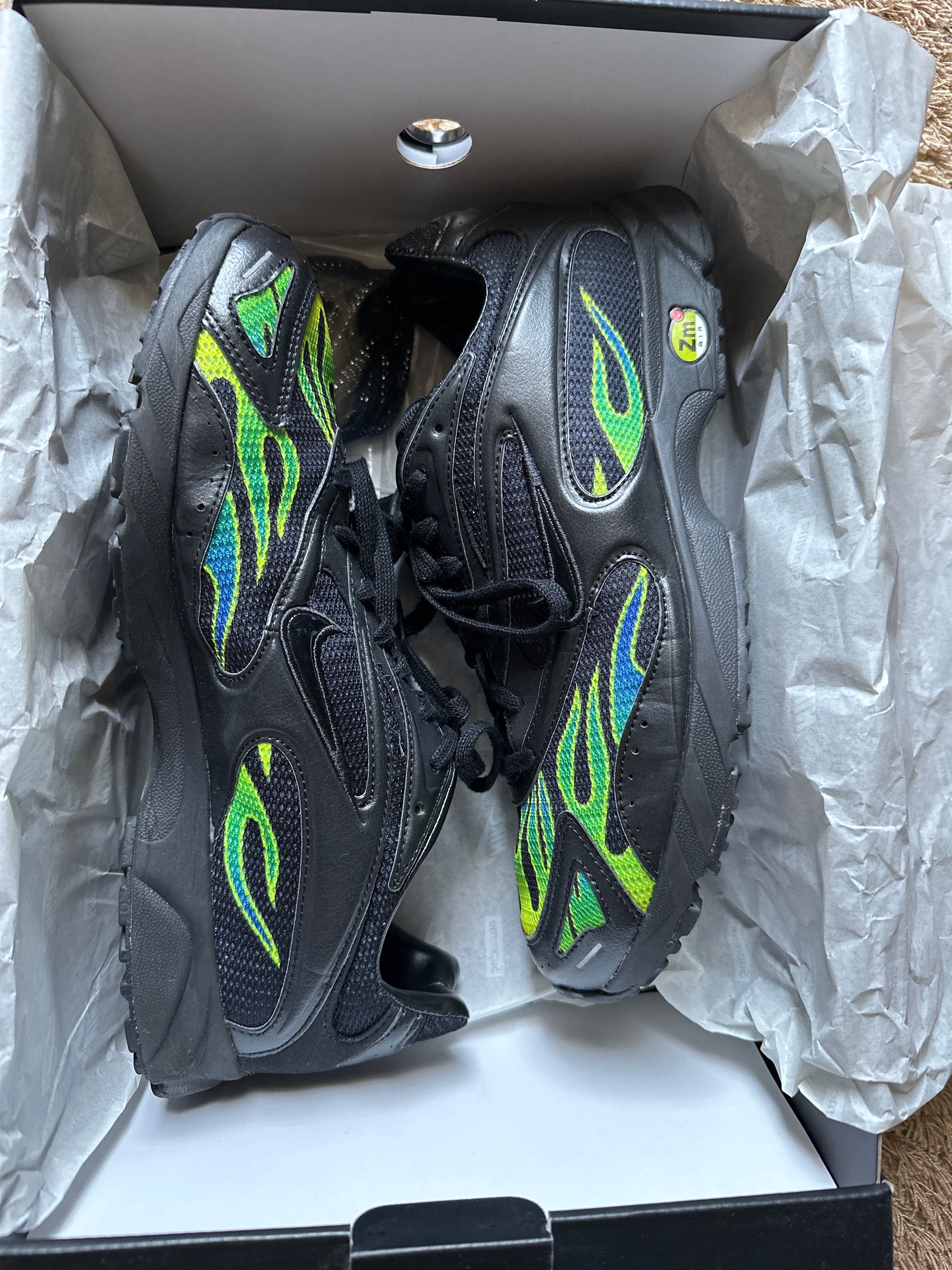 Supreme × Nike Air Zoom Streak Spectrum Plus "Black"