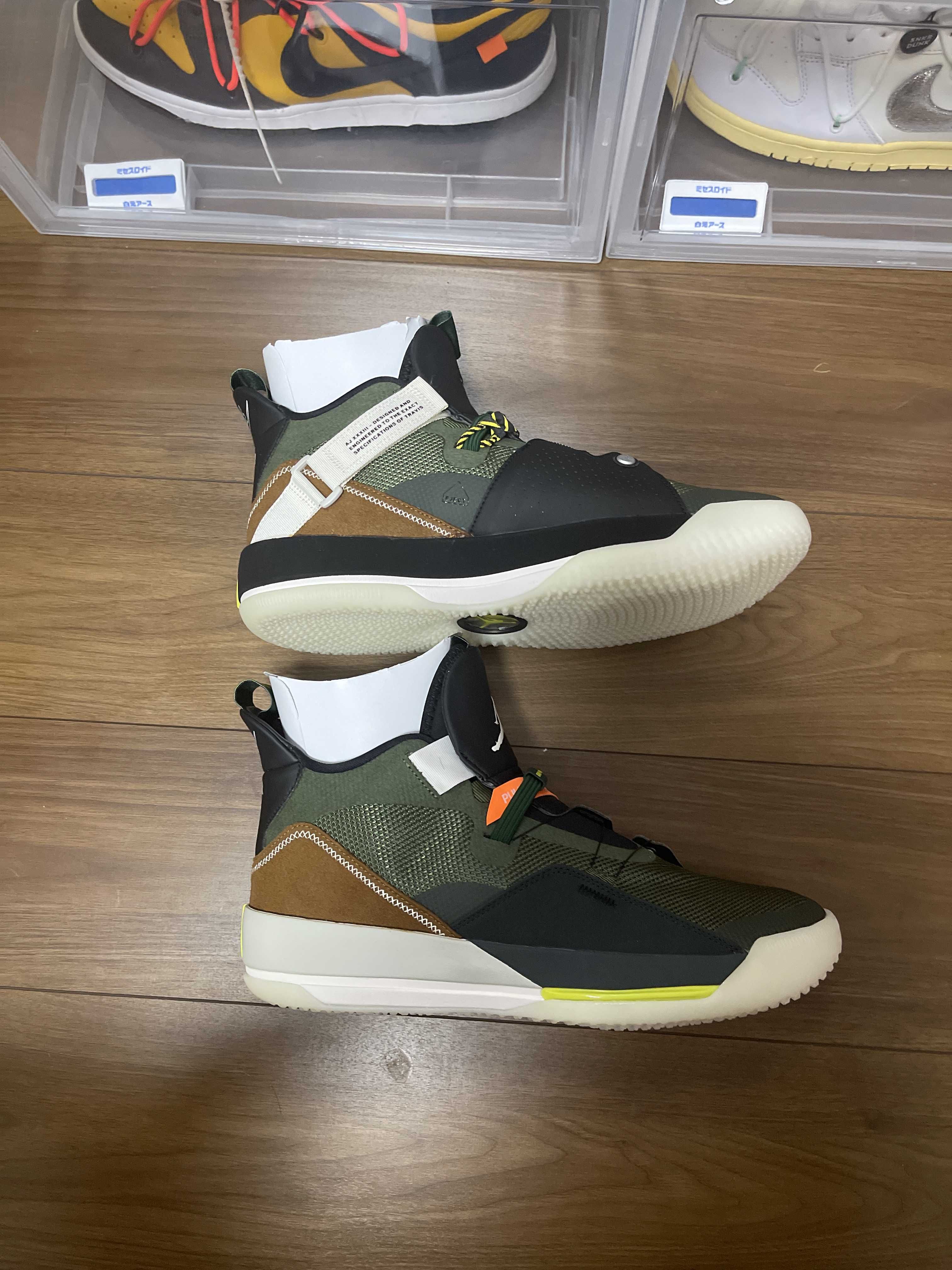 Travis Scott × Nike Air Jordan 33 NRG "Cactus Jack"