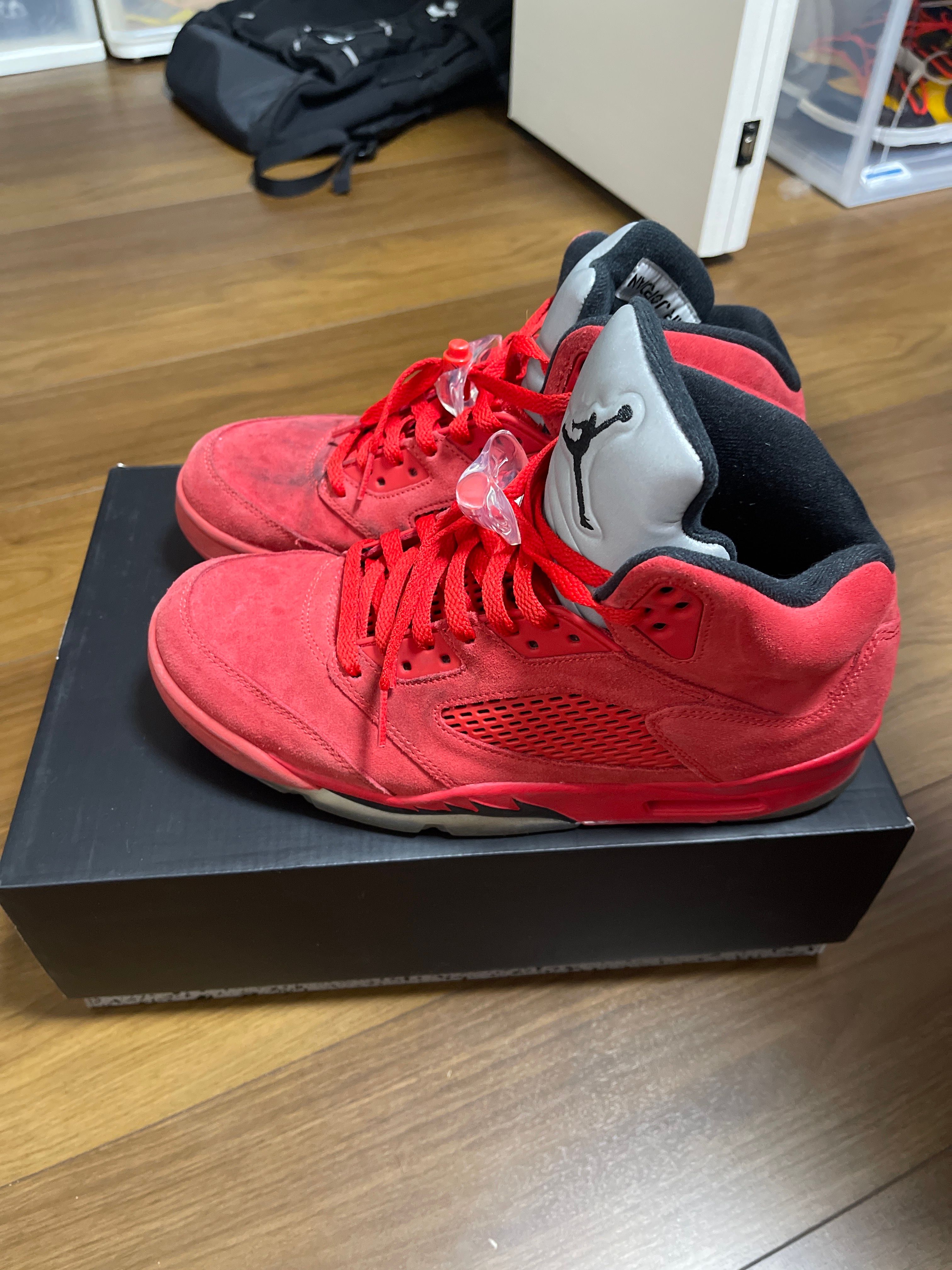 Nike Air Jordan 5 Ratro "Red Suede"