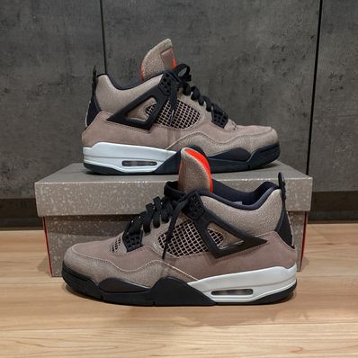 Nike Air Jordan 4 "Taupe Haze"