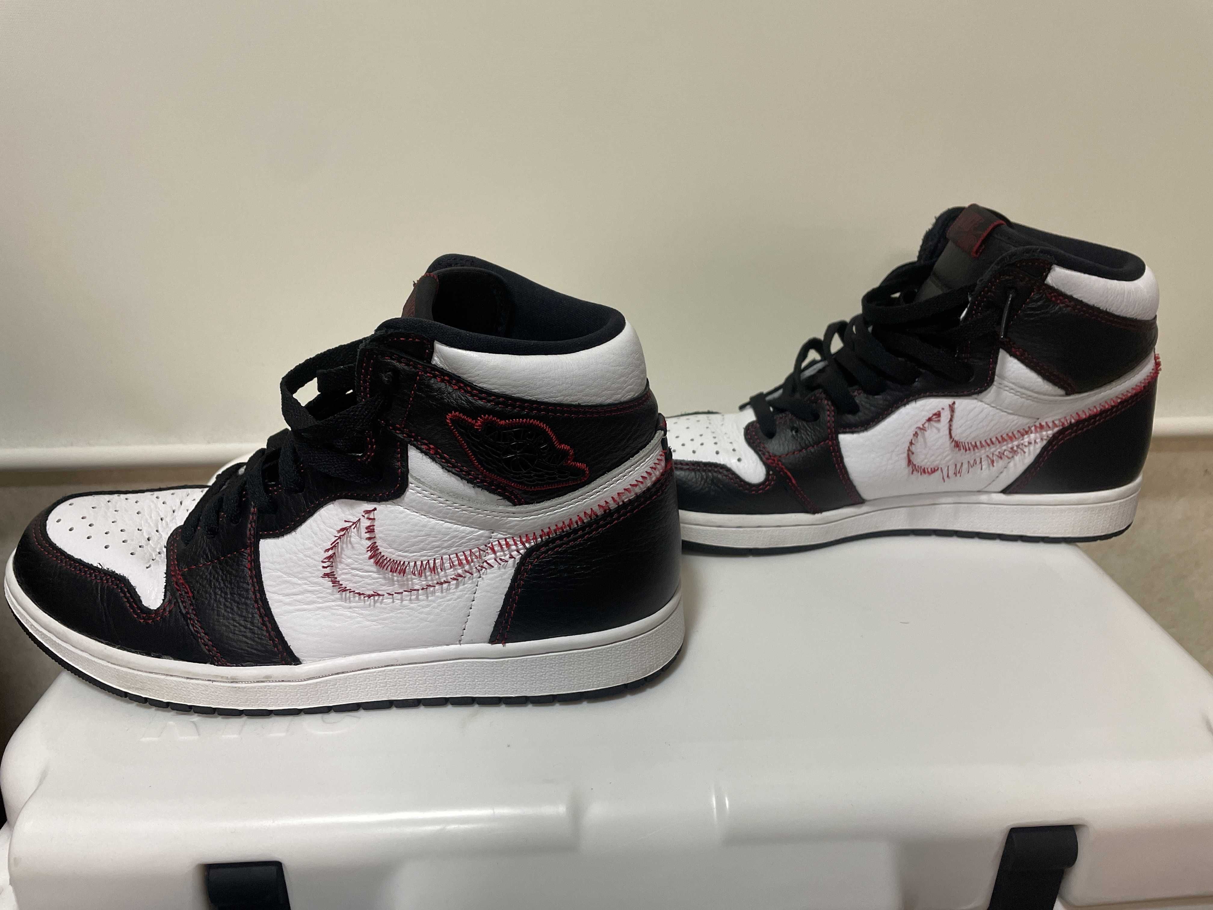 Nike Air Jordan 1 High OG Defiant "Black/Yellow/Gym Red"    