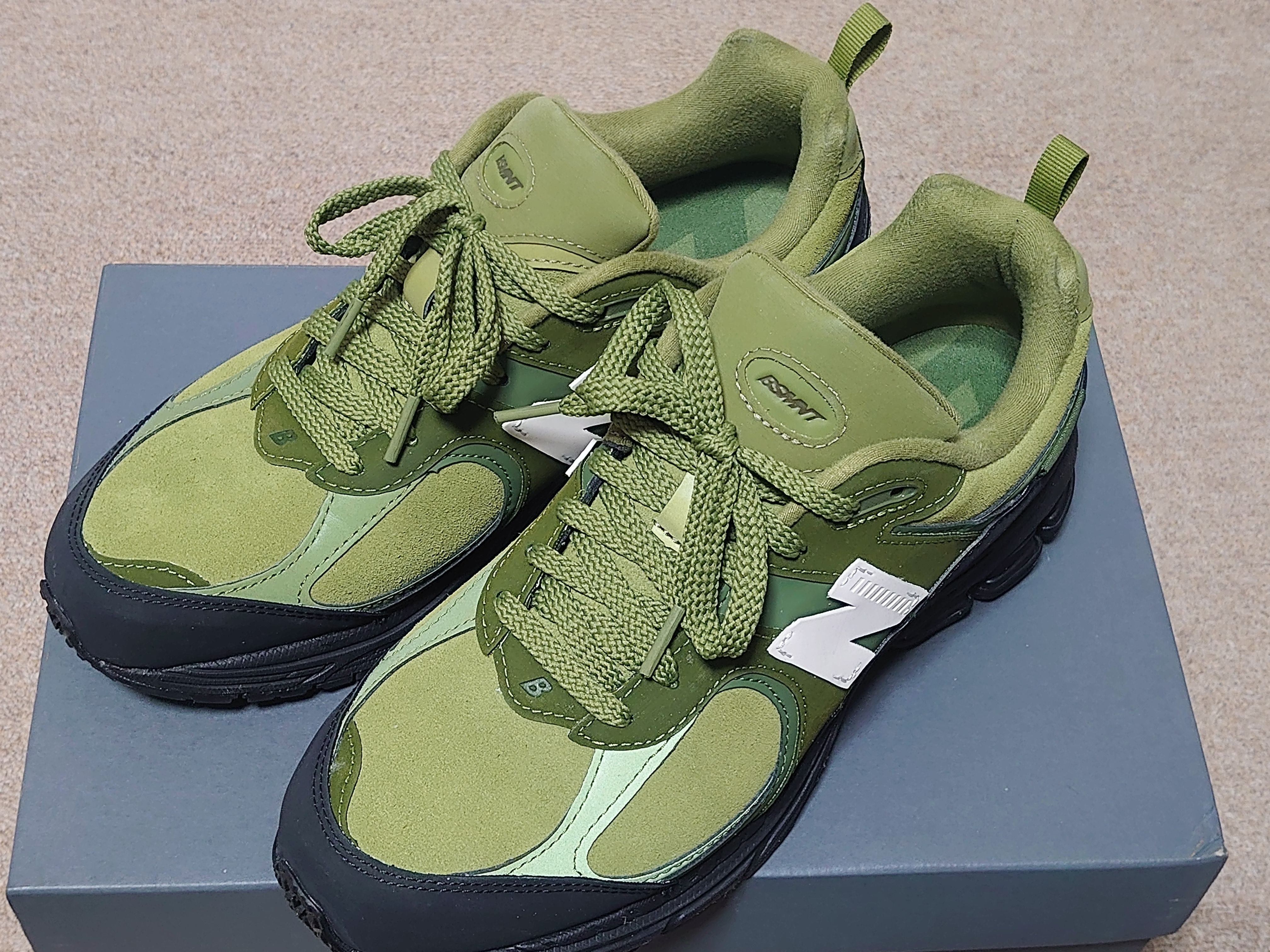 The Basement × New Balance 2002R "Moss Green"