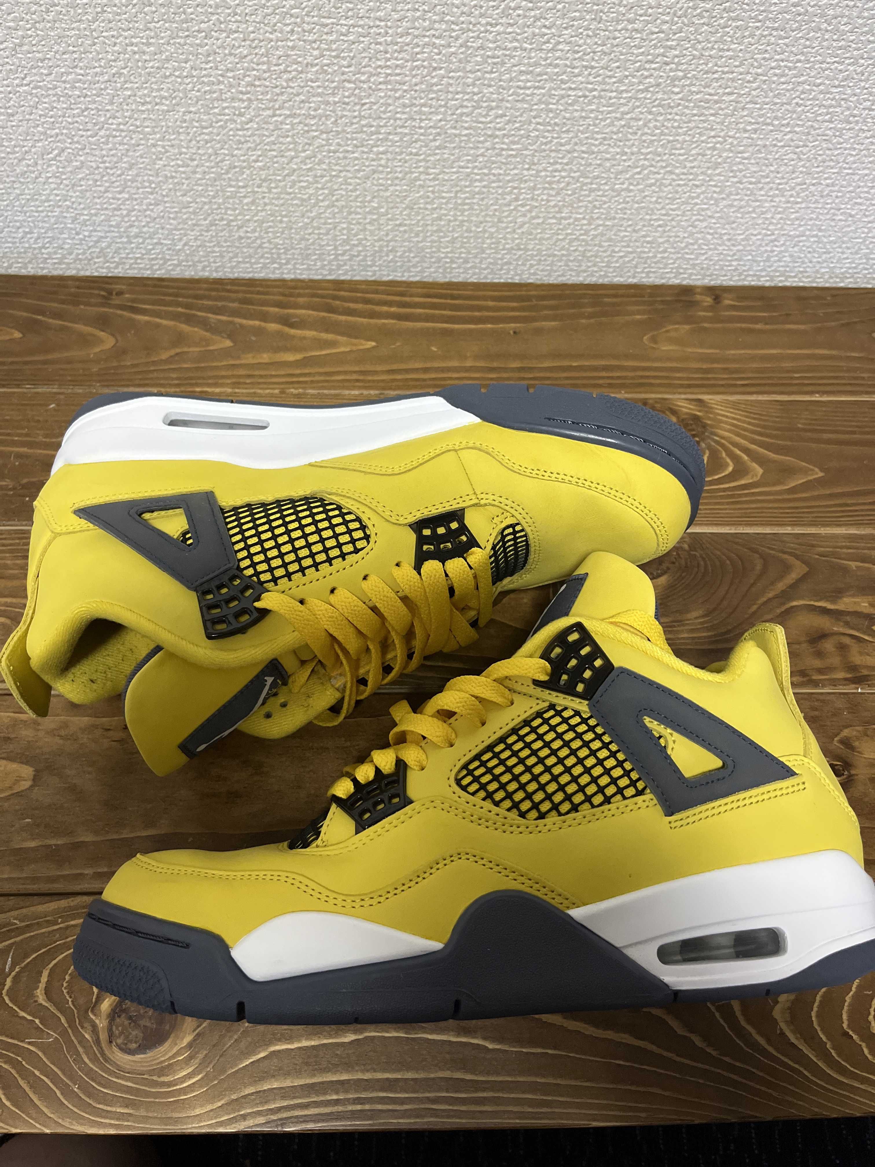 Nike Air Jordan 4 "Tour Yellow"