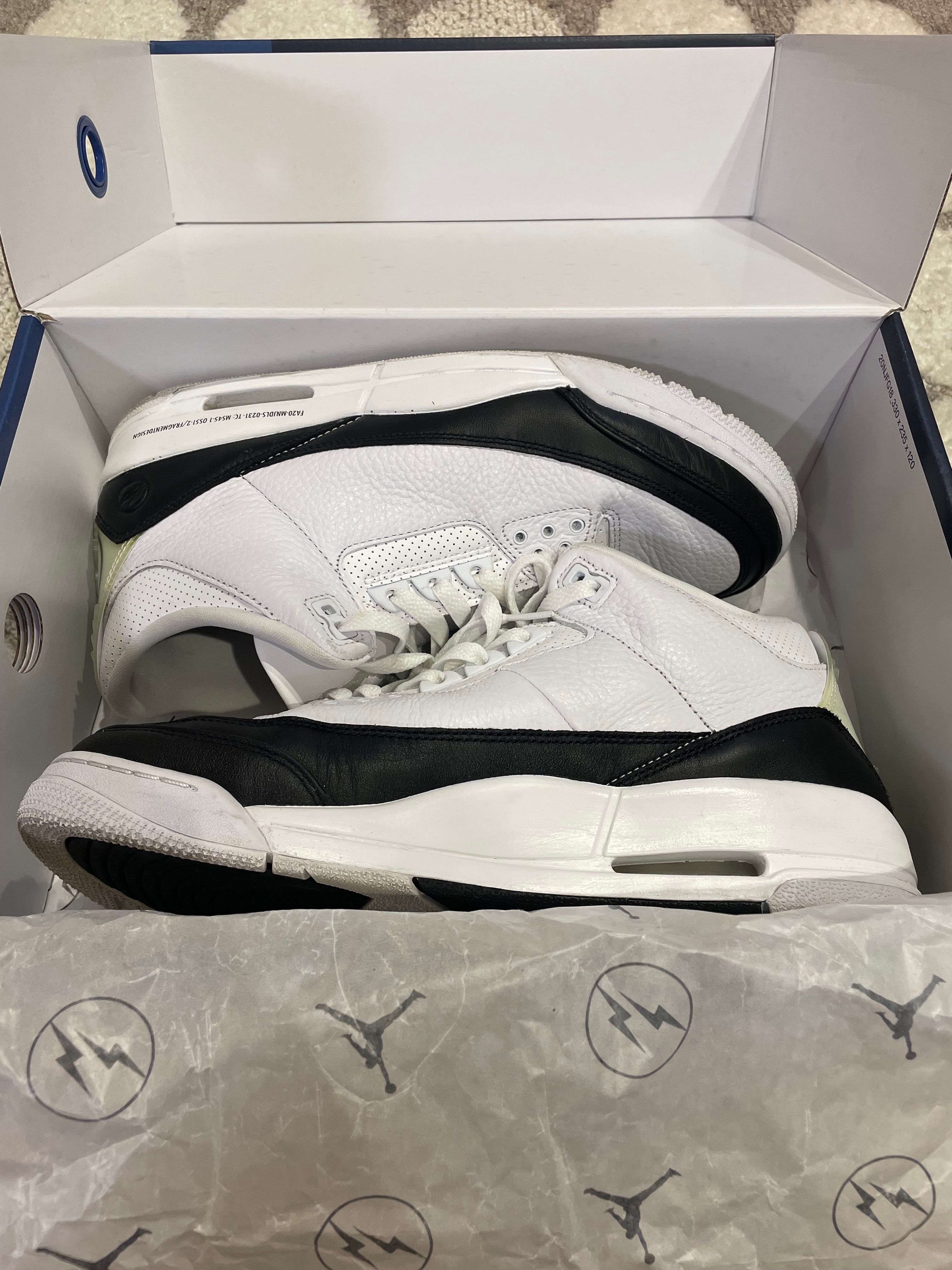Fragment × Nike Air Jordan 3 "White/Black"