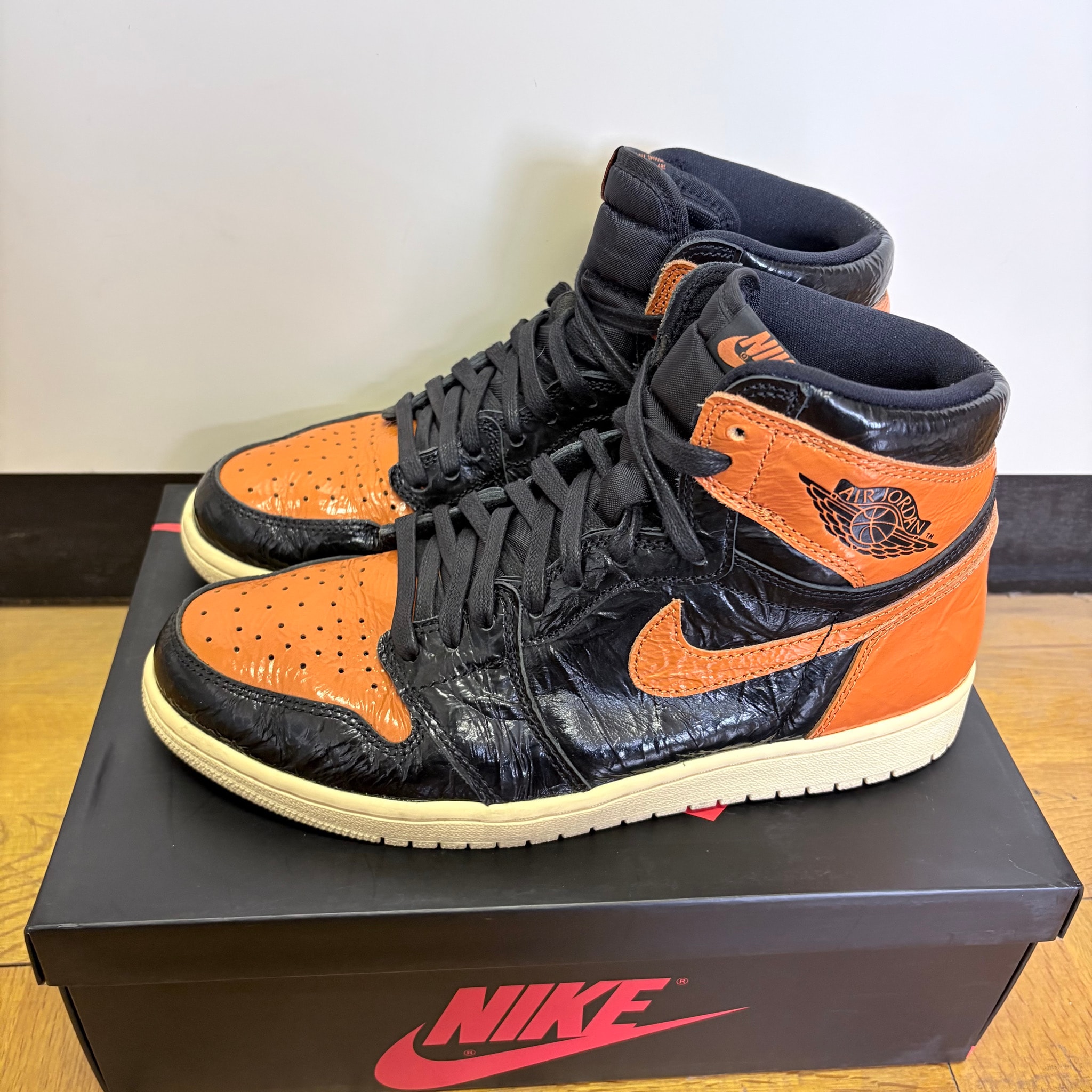 Nike Air Jordan 1 High "Shattered Backboard 3.0"