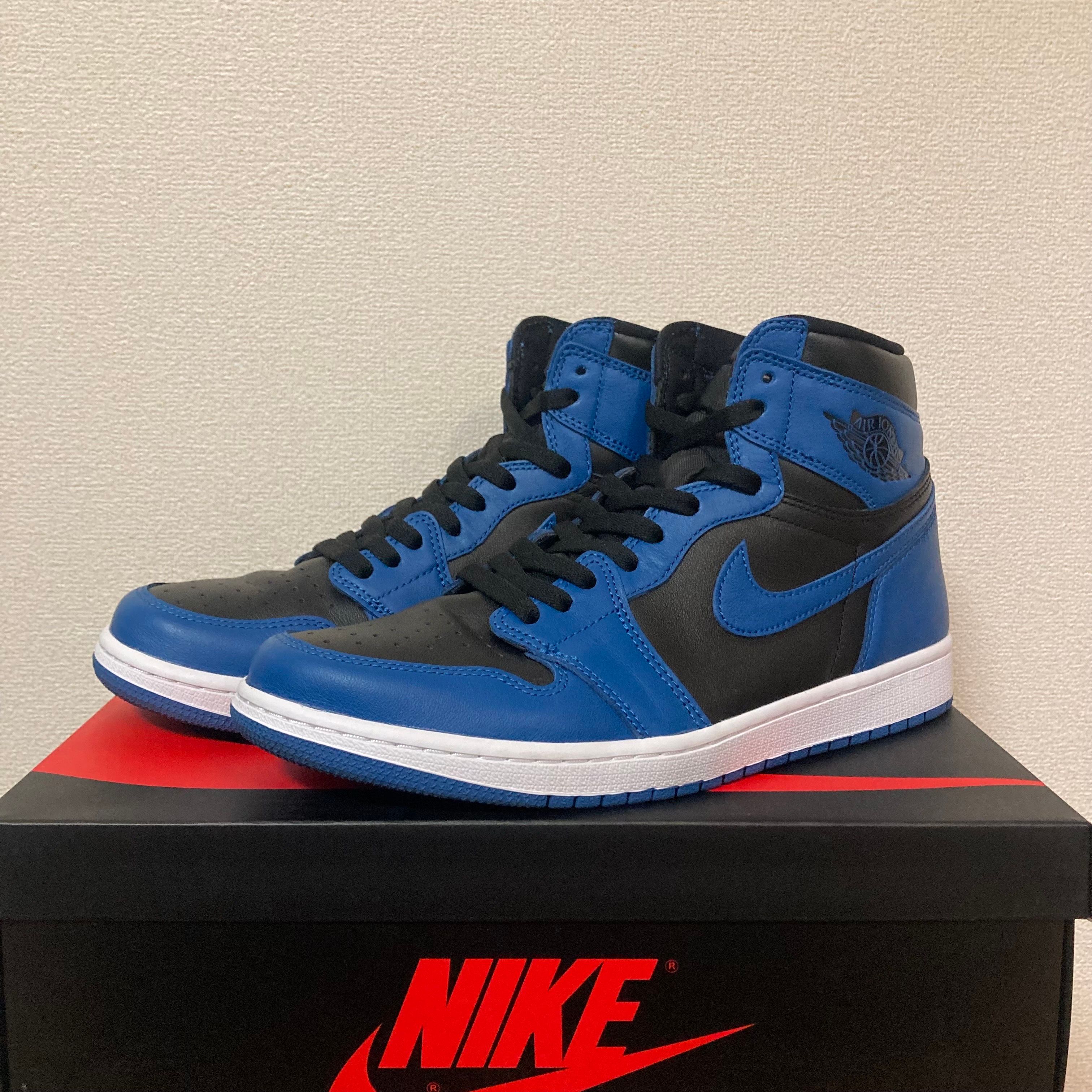 Nike Air Jordan 1 Retro High OG "Dark Marina Blue"