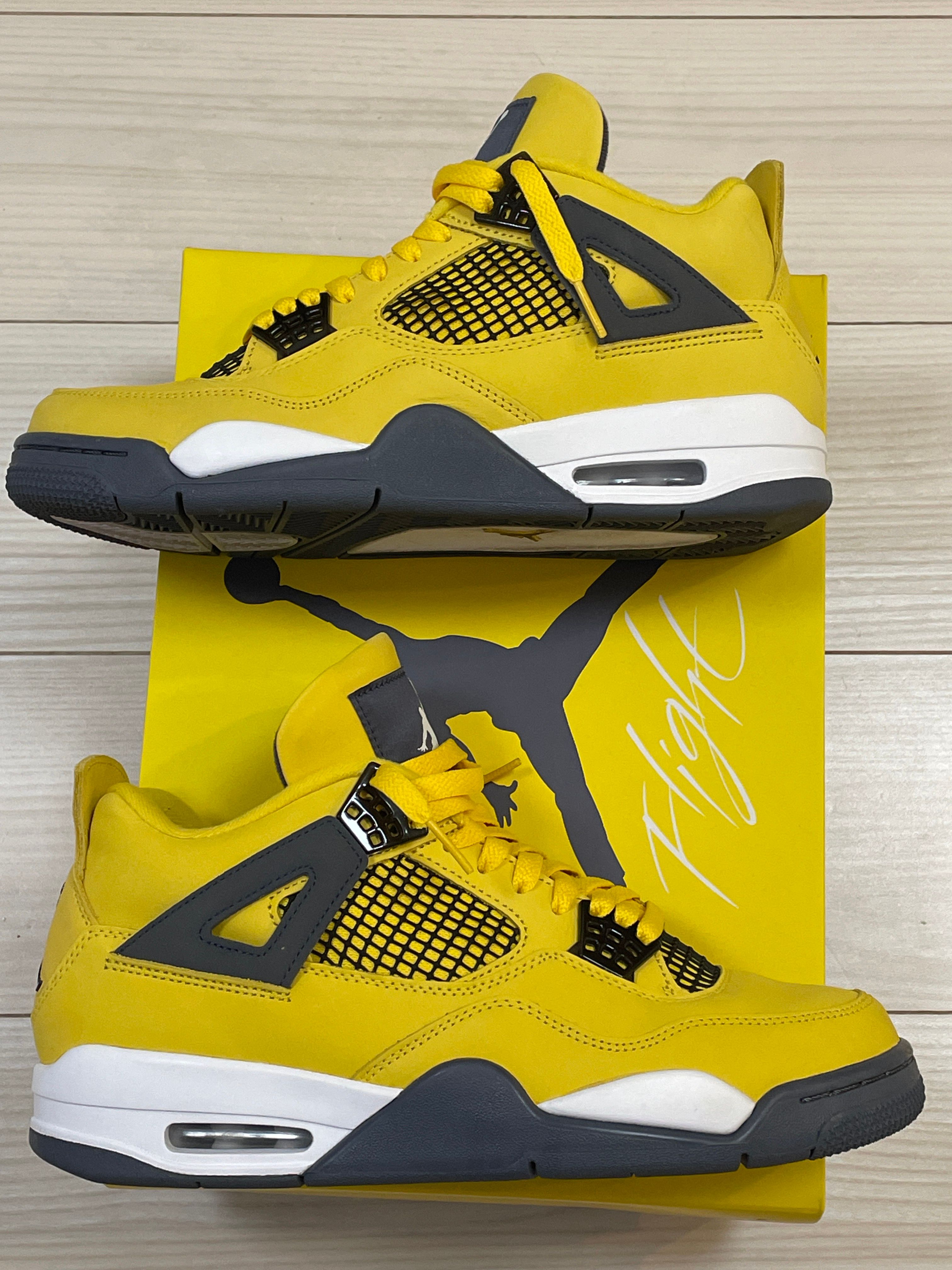 Nike Air Jordan 4 "Tour Yellow"
