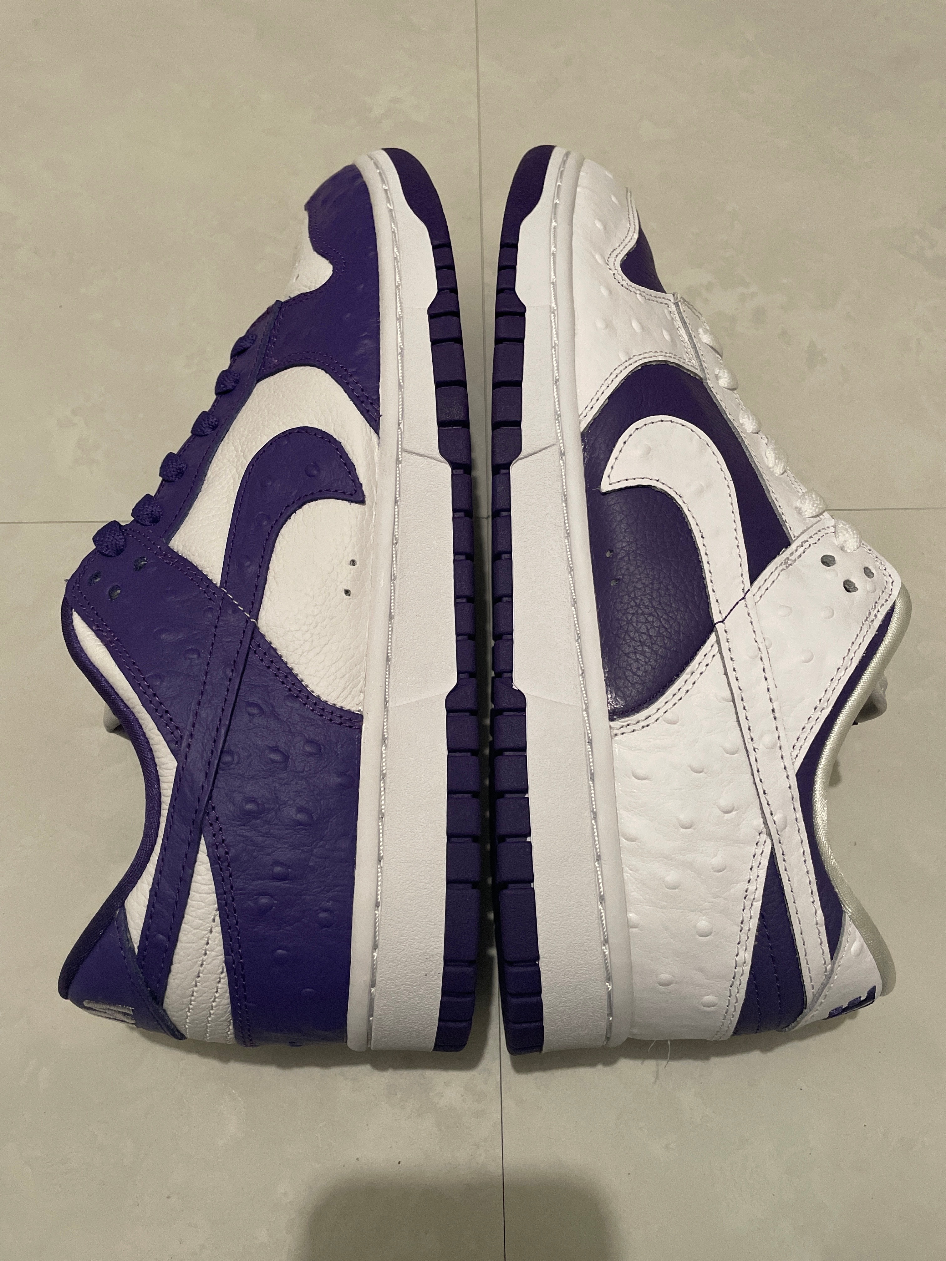 Nike Women's Dunk Low "Made You Look"