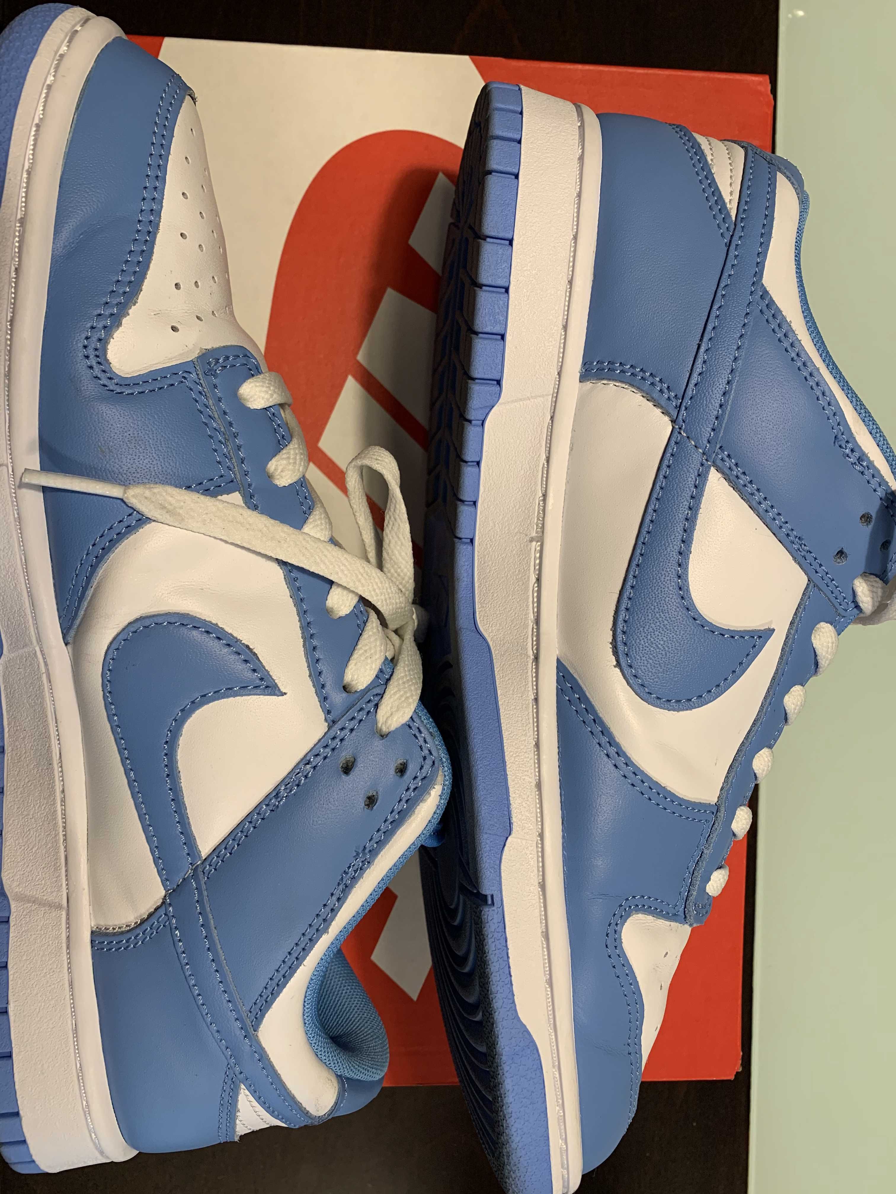 Nike Dunk Low "University Blue"