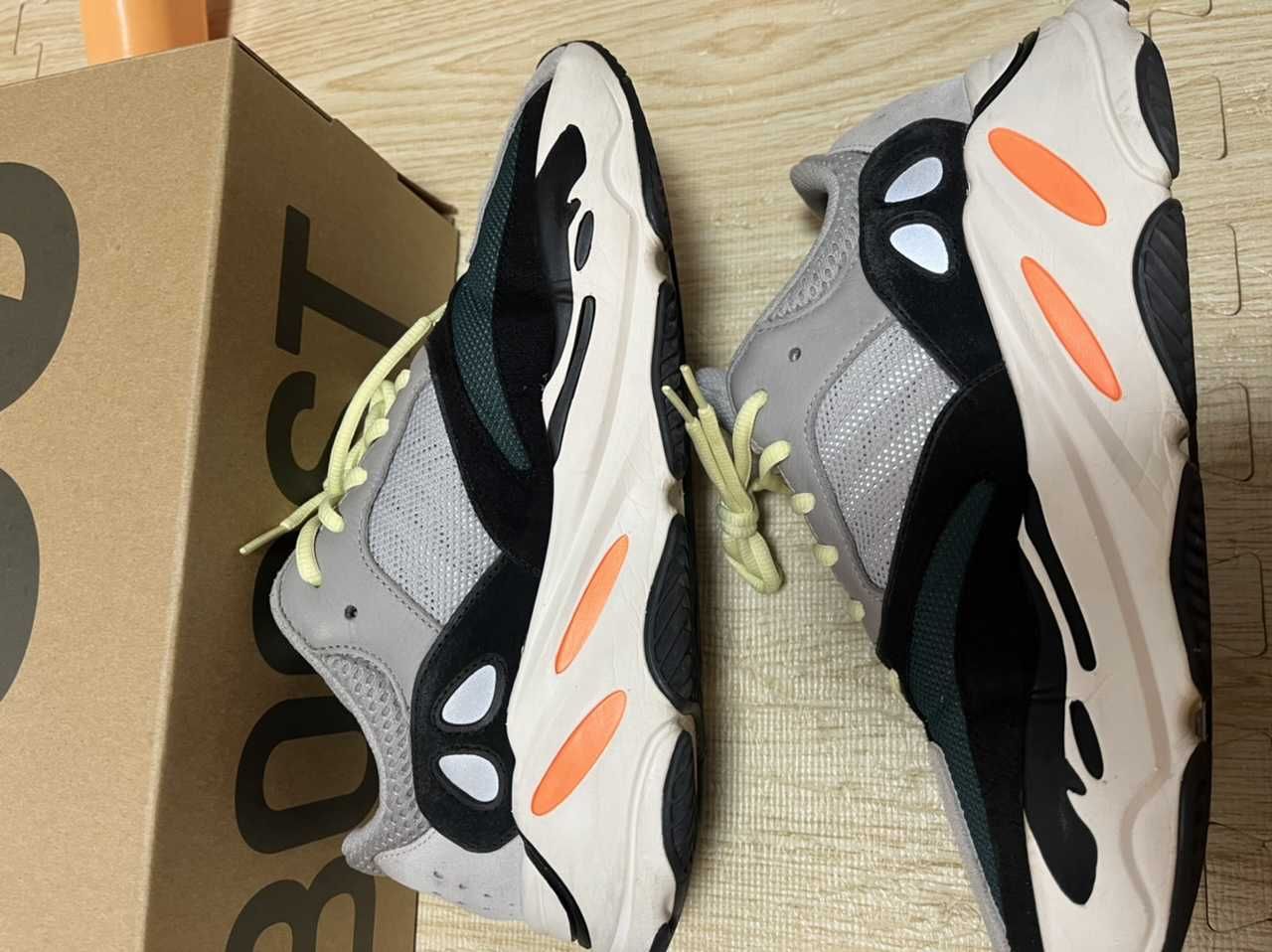 adidas YEEZY Boost 700 "Wave Runner"