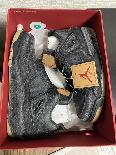Nike × Levi's Air Jordan 4 "Black Denim" (Tag: ®)