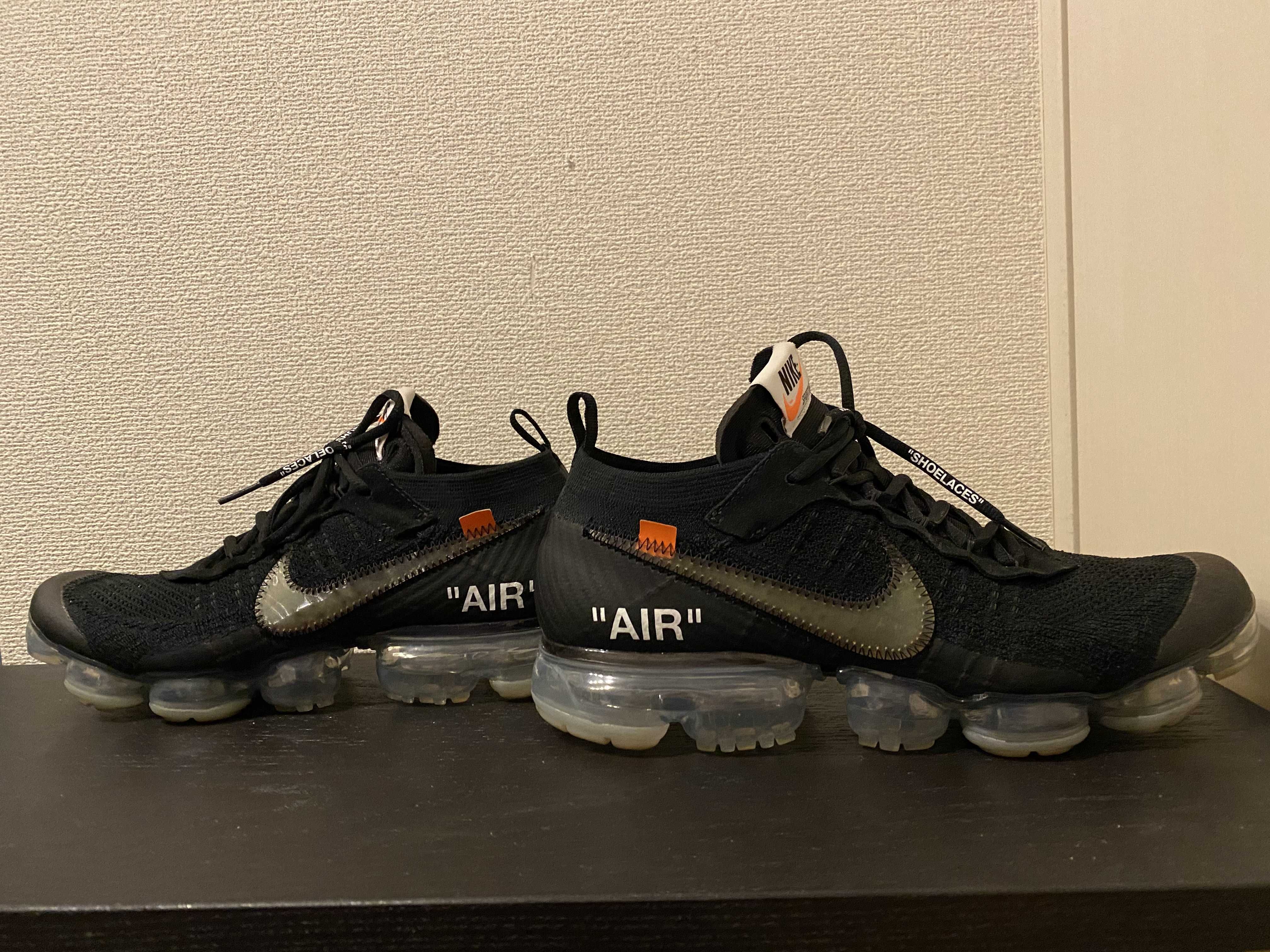 Off-White × Nike Air Vapormax "Black/Total Orange/Clear"