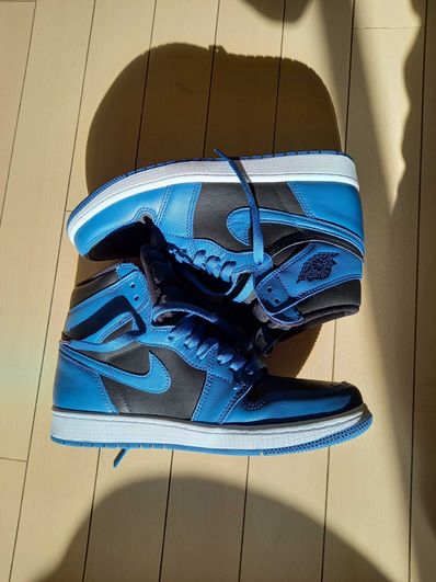 Nike Air Jordan 1 Retro High OG "Dark Marina Blue"