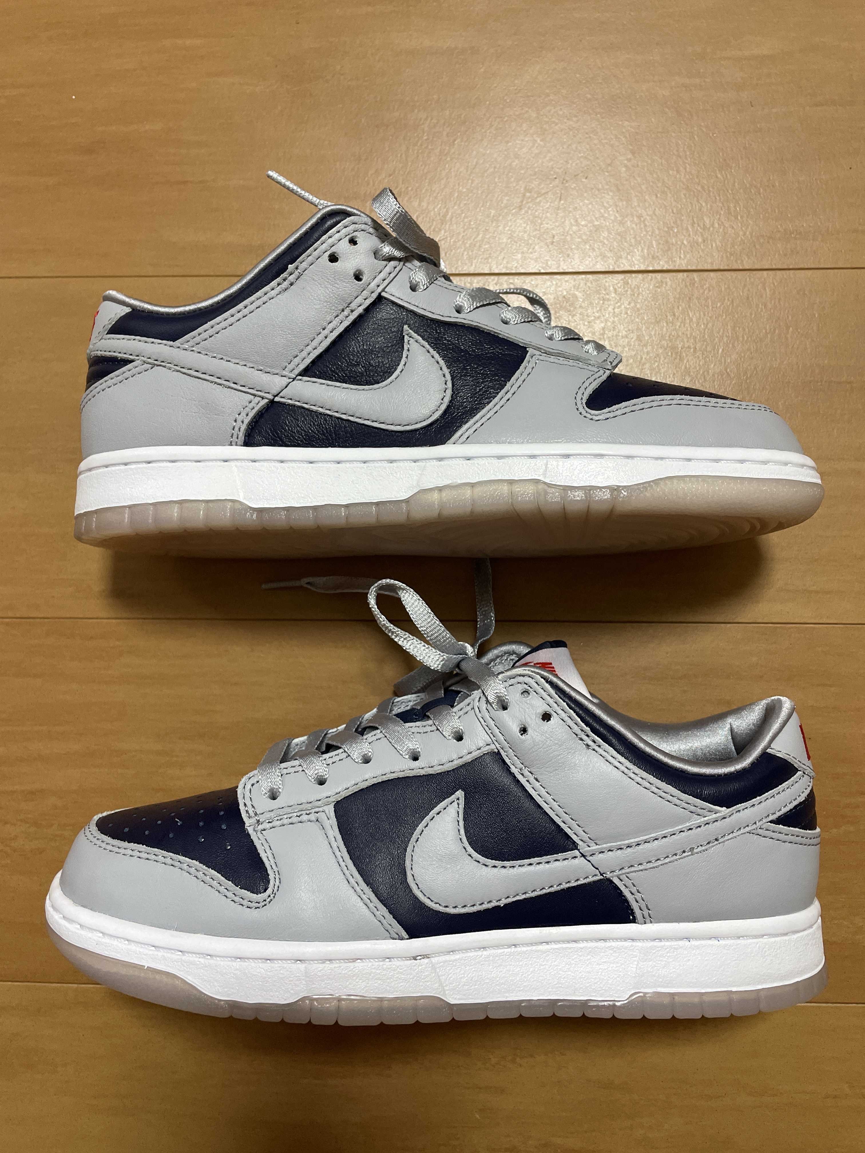 NIKE Women's DUNK LOW "COLLEGE NAVY"