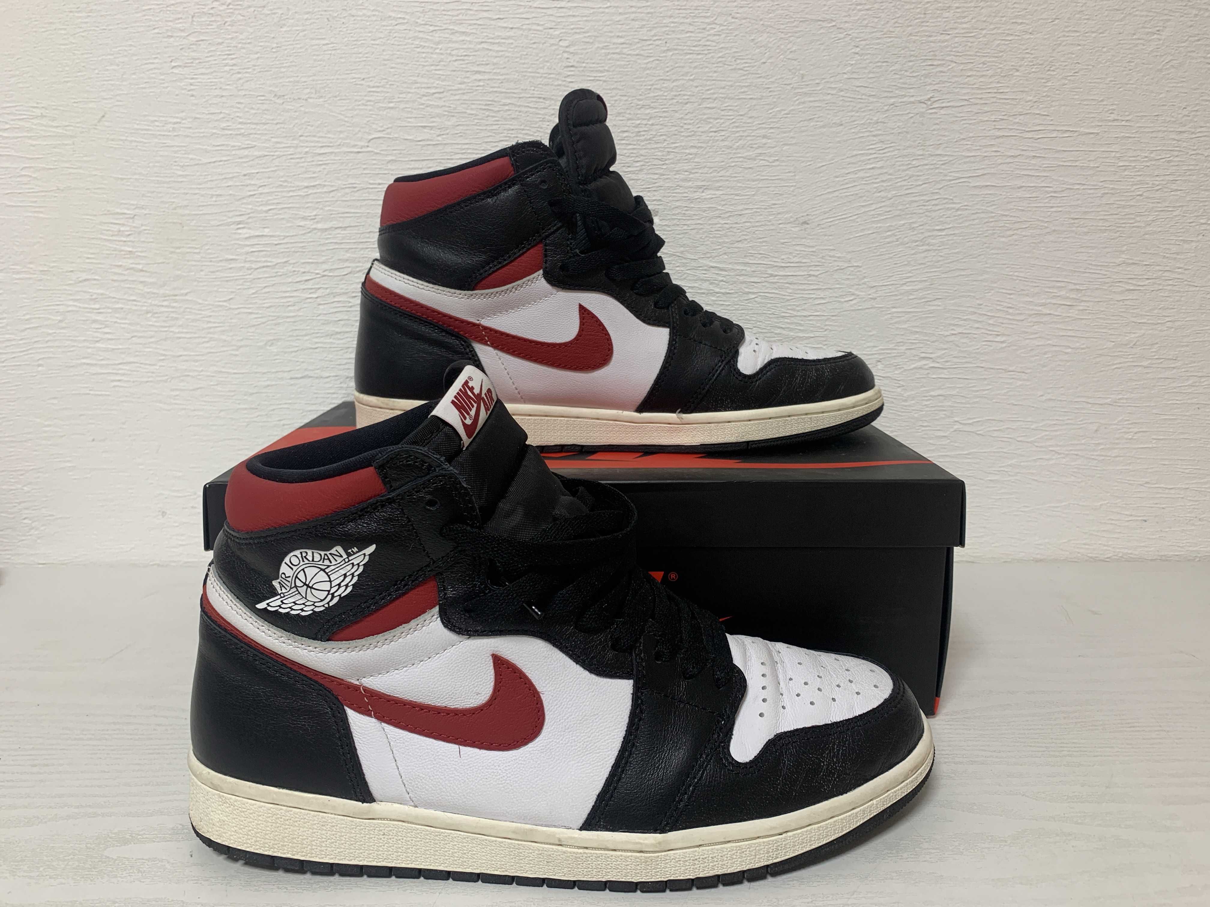 Nike Air Jordan 1 Retro High "Black/White/Sail/Gym Red"    