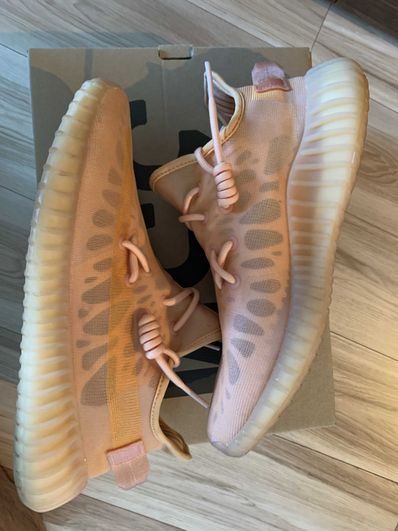 adidas YEEZY Boost 350 V2 "Mono Clay"