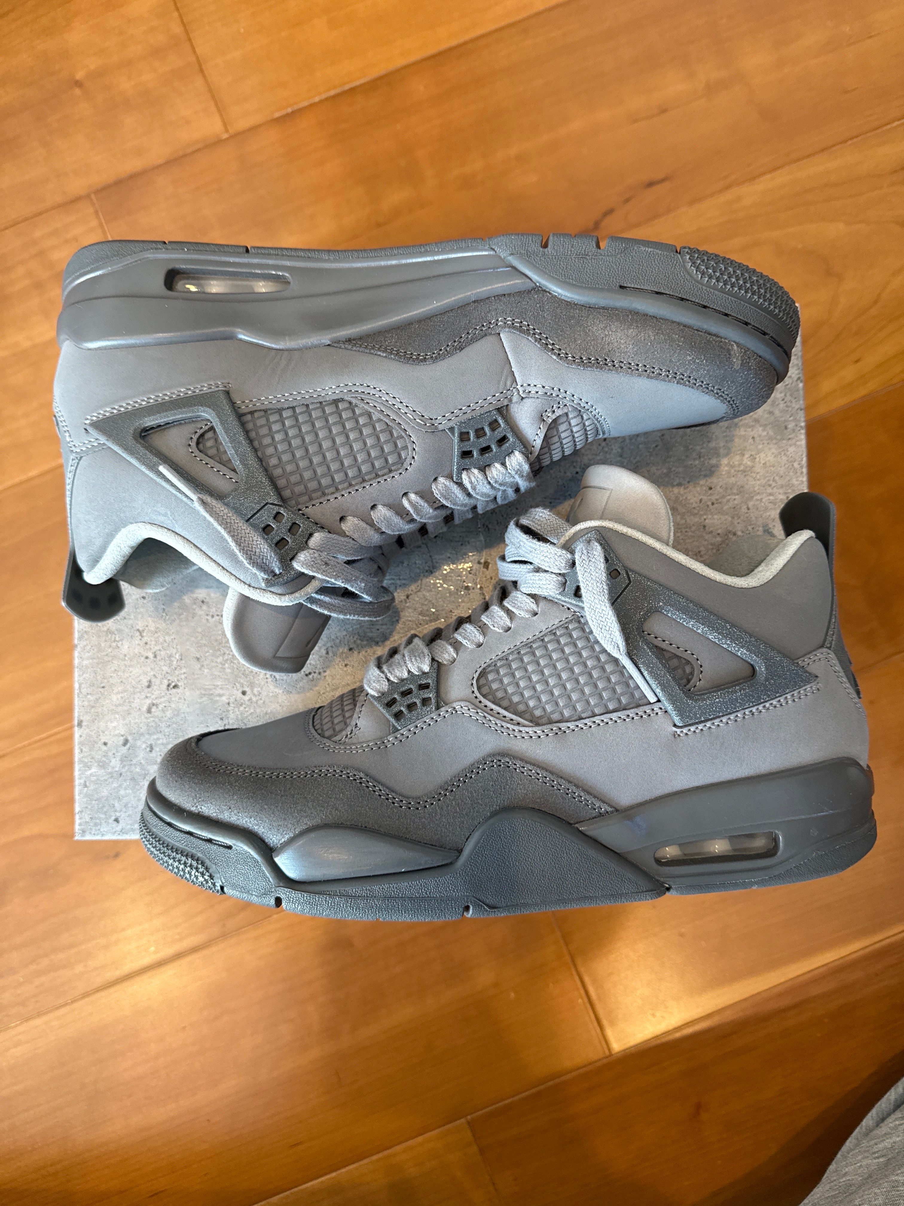 Nike Air Jordan 4 Retro SE "Wet Cement"