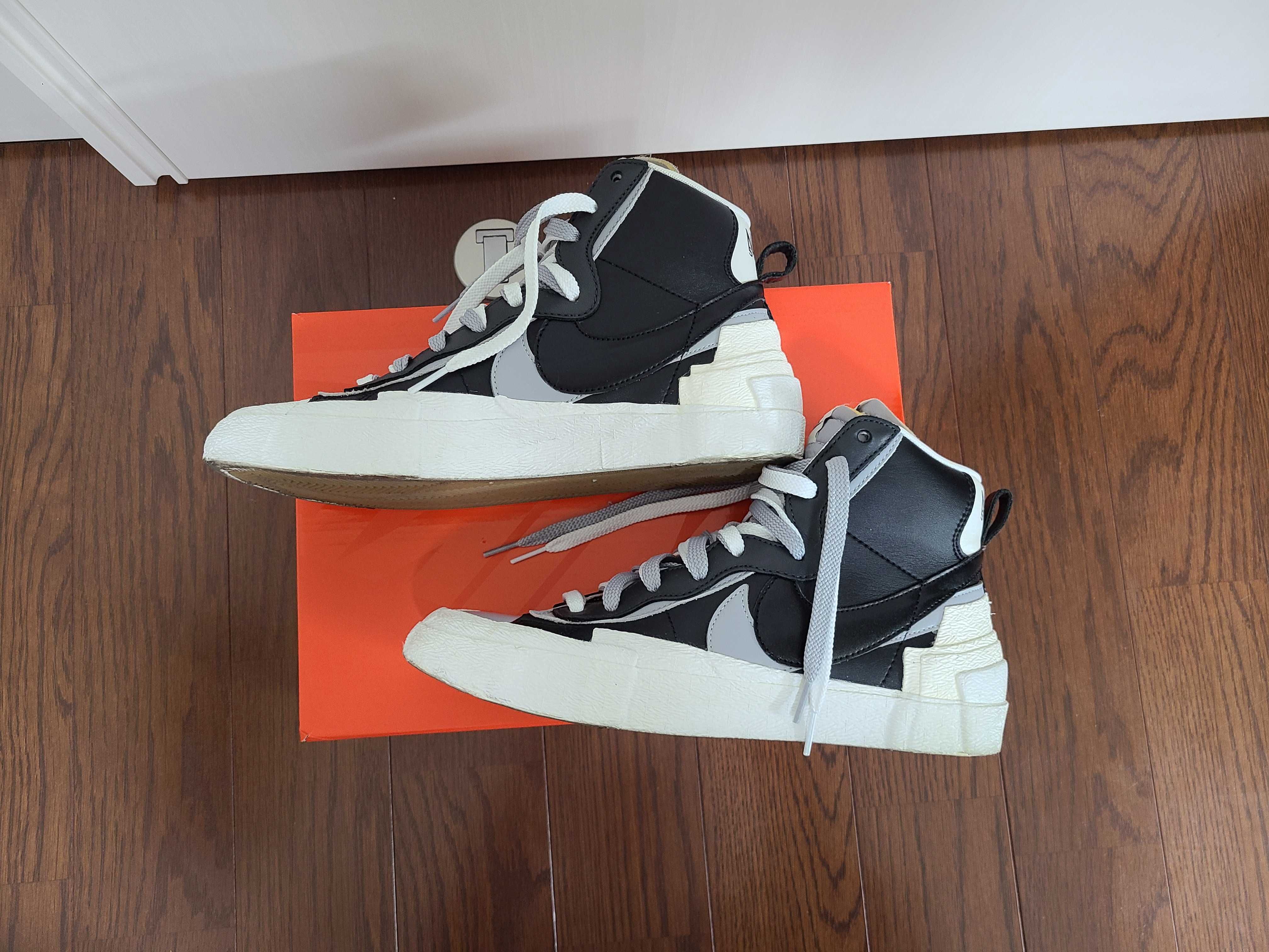 sacai × NIKE BLAZER MID "BLACK/WOLF GREY/WHITE"
