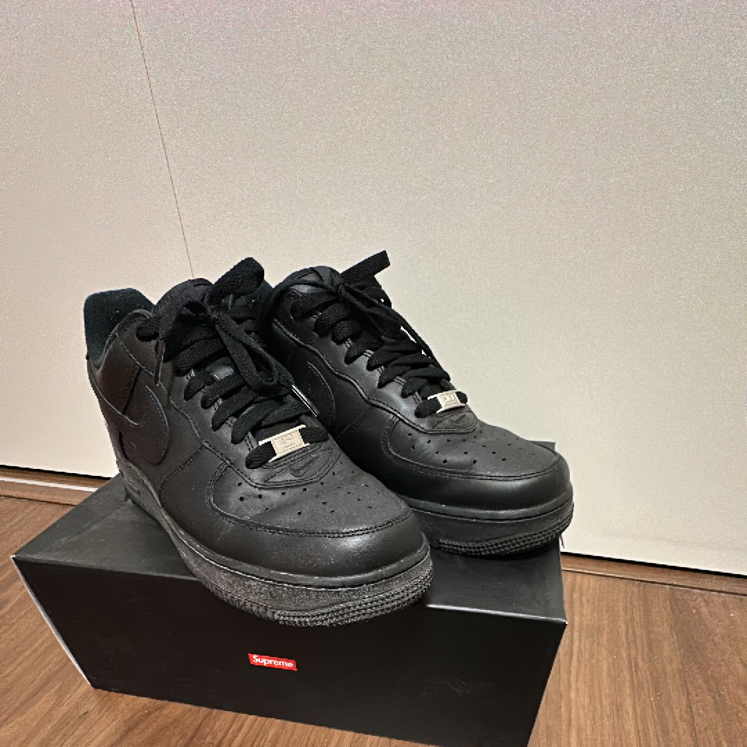 Supreme × Nike Air Force 1 Low "Black"