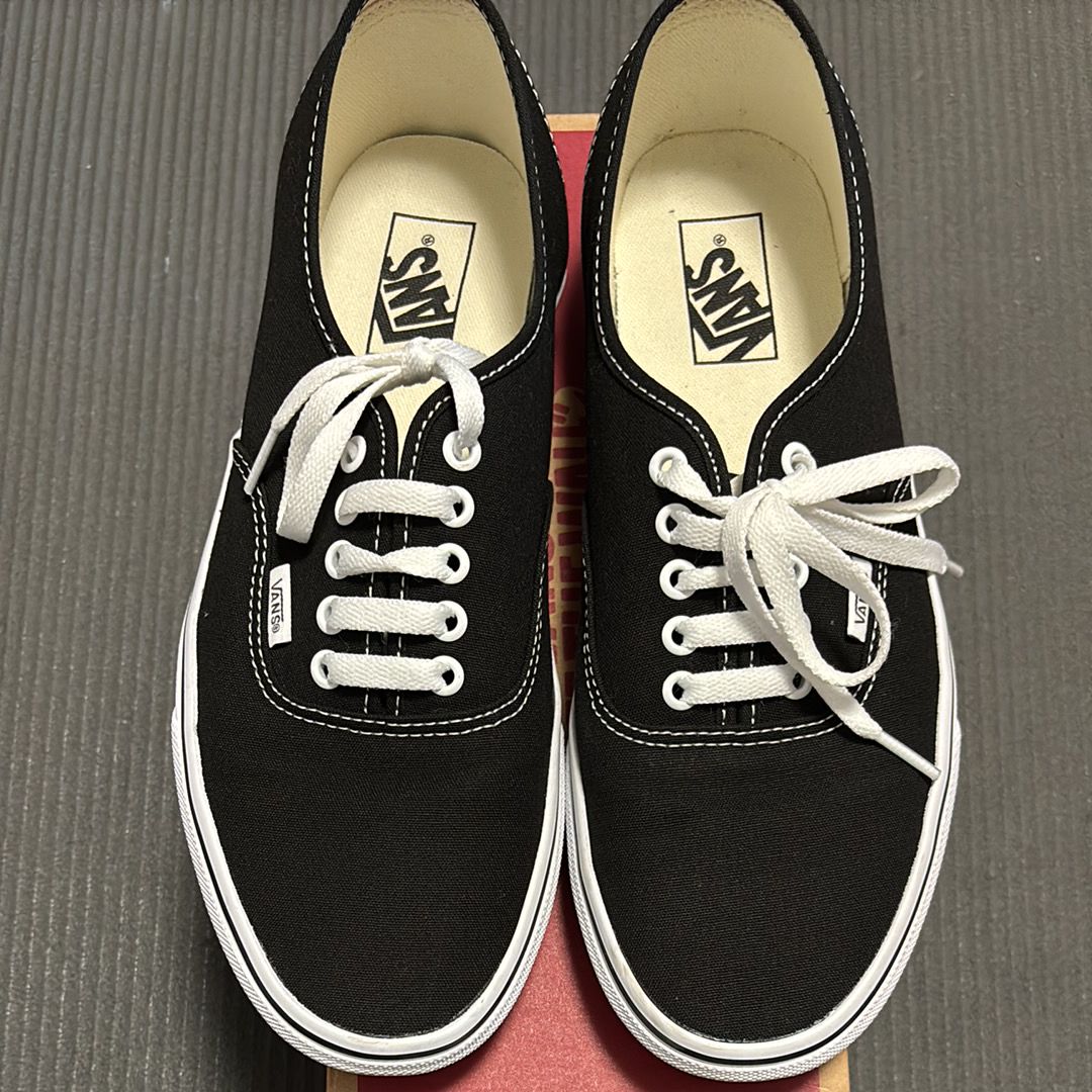Vans Authentic "Black/White"