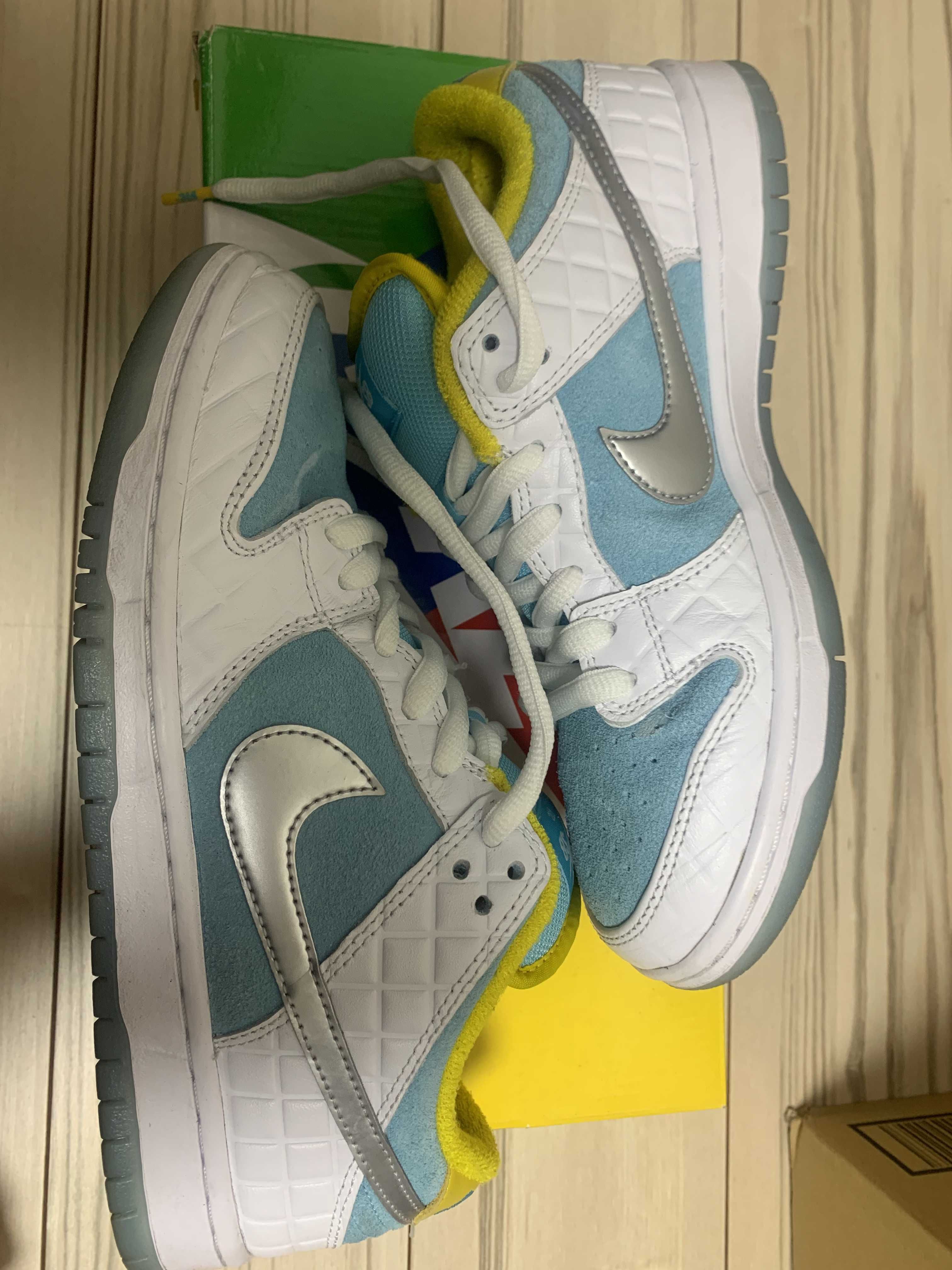 FTC × Nike SB Dunk Low "White/Blue"