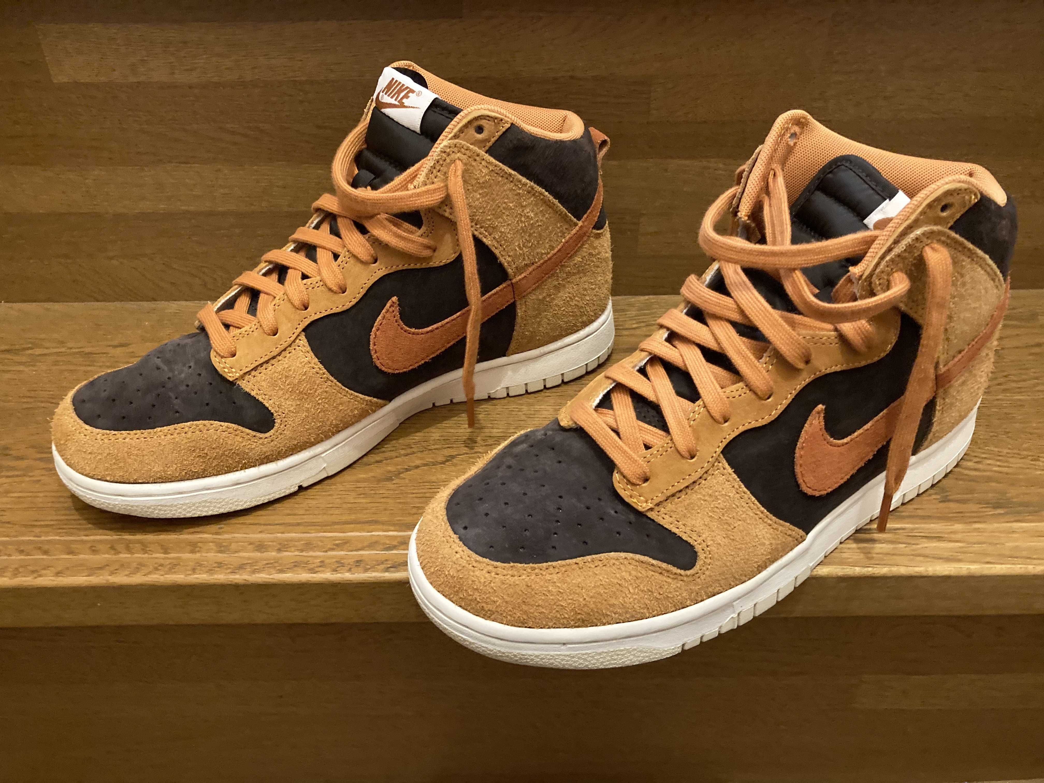 NIKE DUNK HIGH PRM "DARK CURRY"