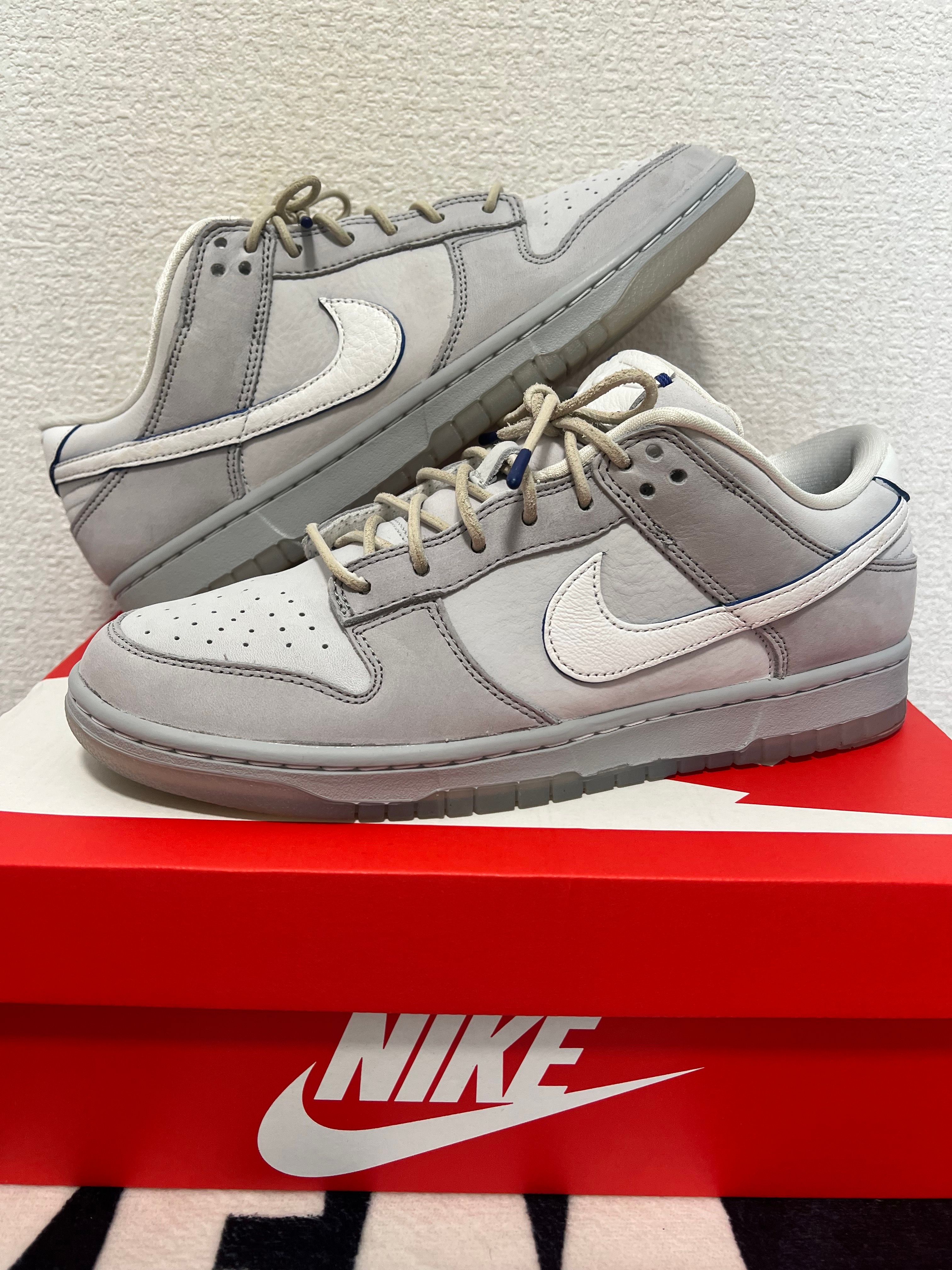 Nike Dunk Low "Wolf Grey and Pure Platinum"