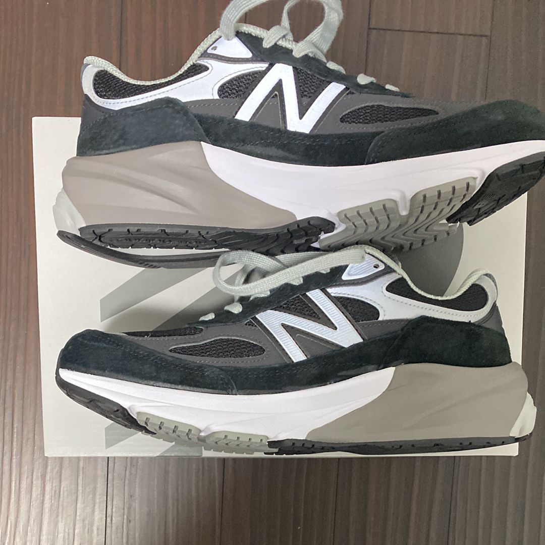 New Balance 990V6 "Black" (Heel NB Logo)