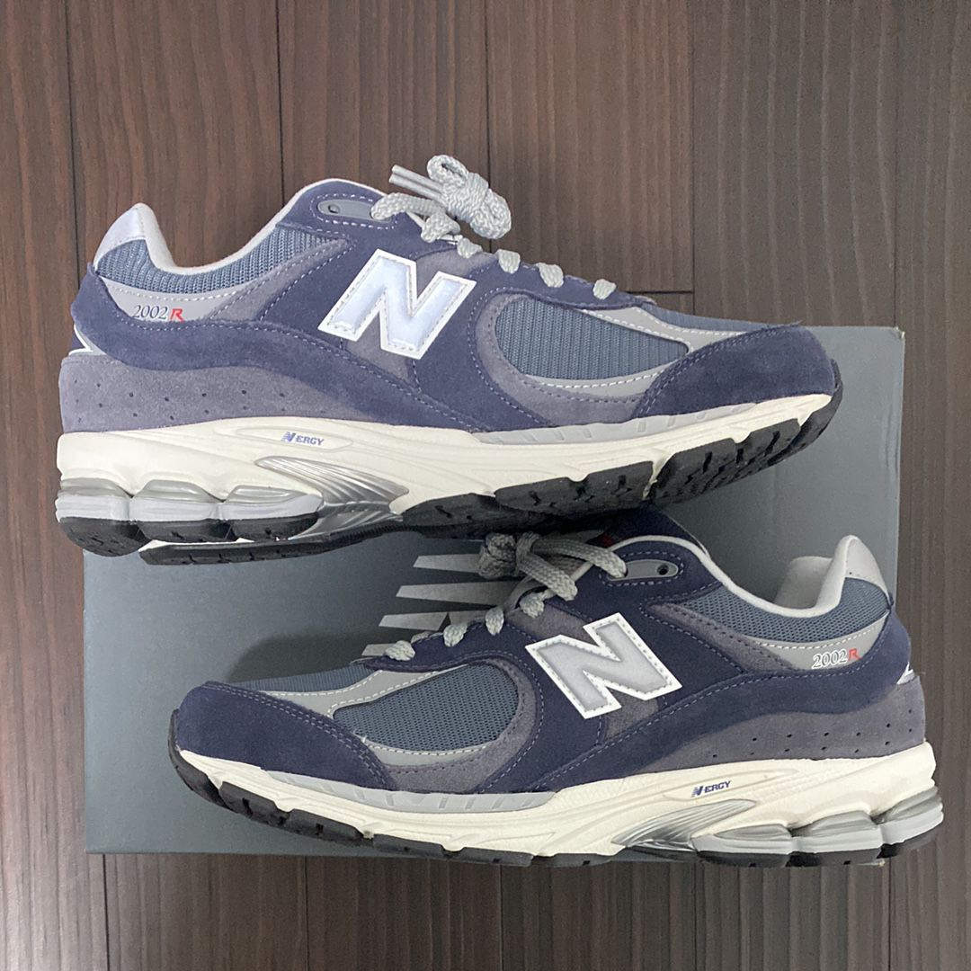 New Balance 2002R "Navy"