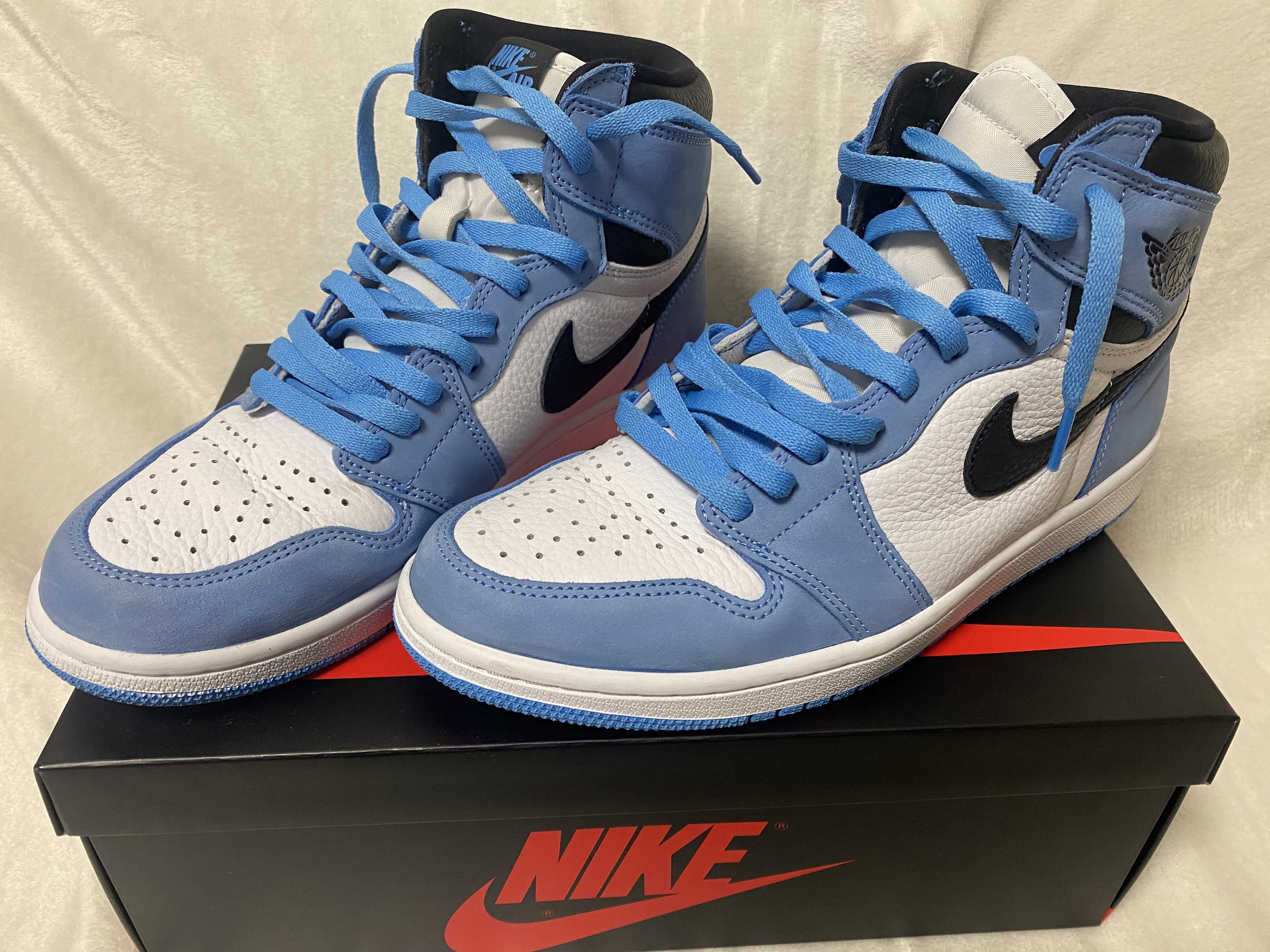 Nike Air Jordan 1 High OG "University Blue"