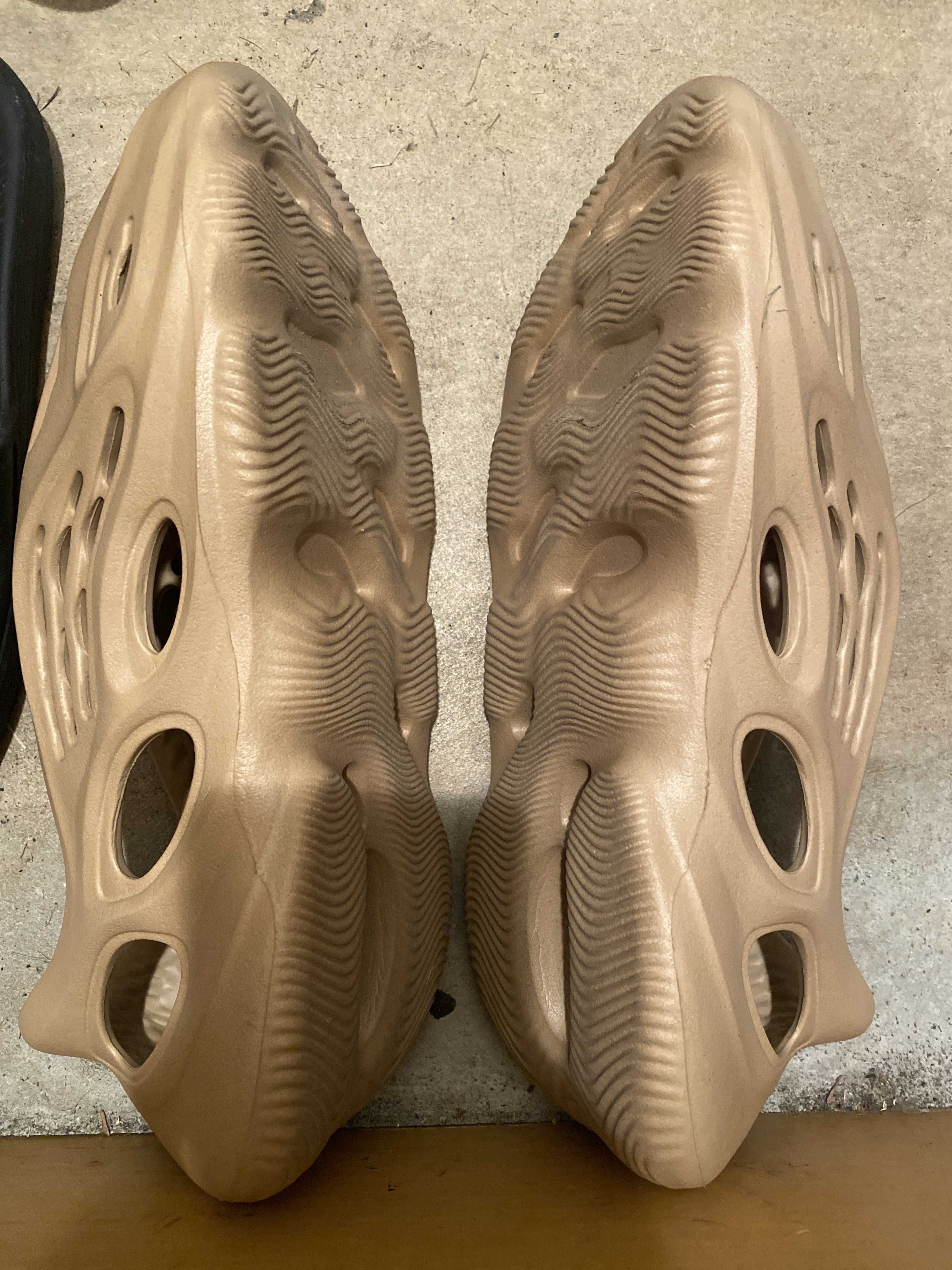 adidas YEEZY Foam Runner "Ochre"